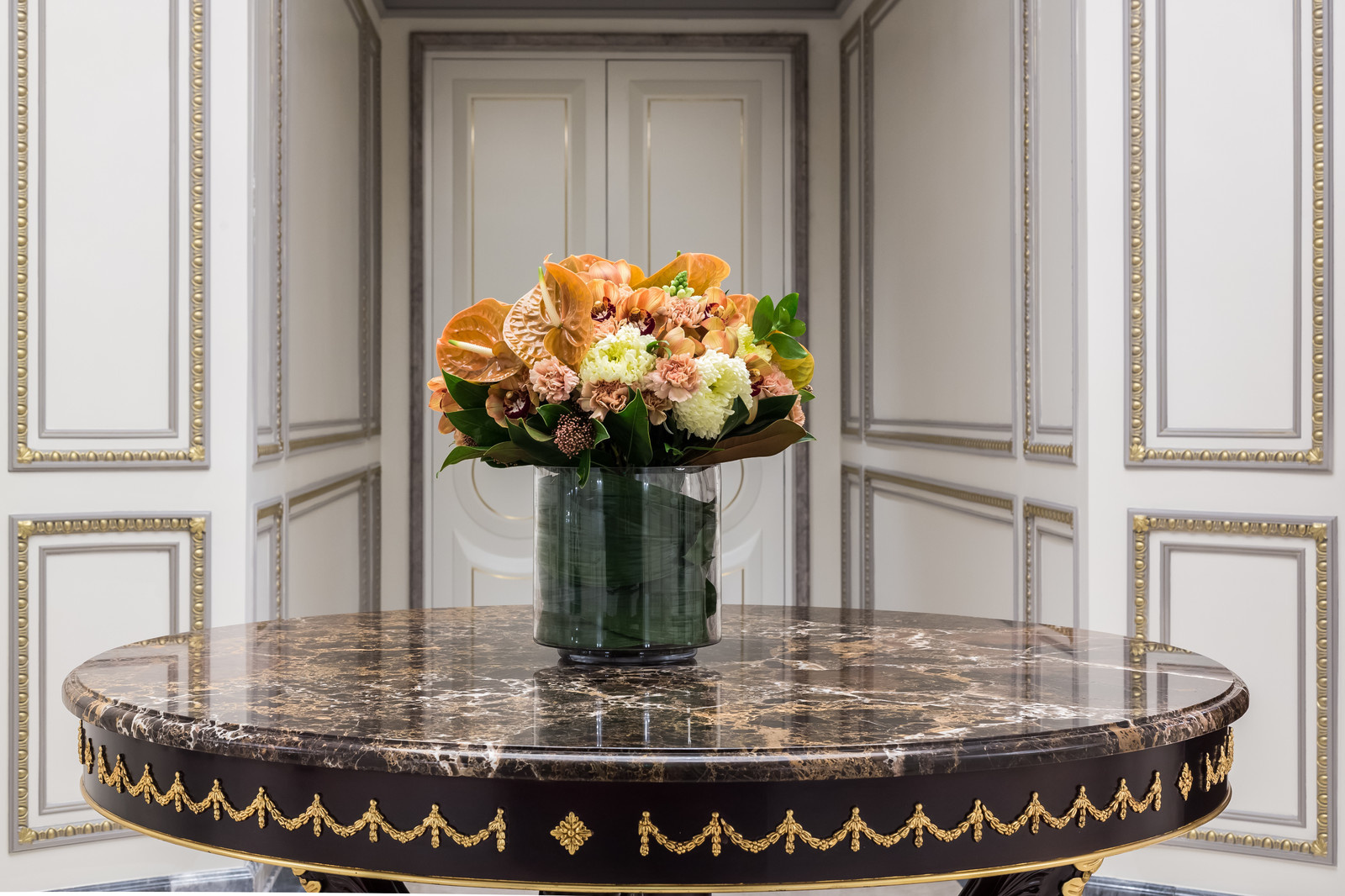 Растения в интерьере LOTTE Hotel St.Petersburg
