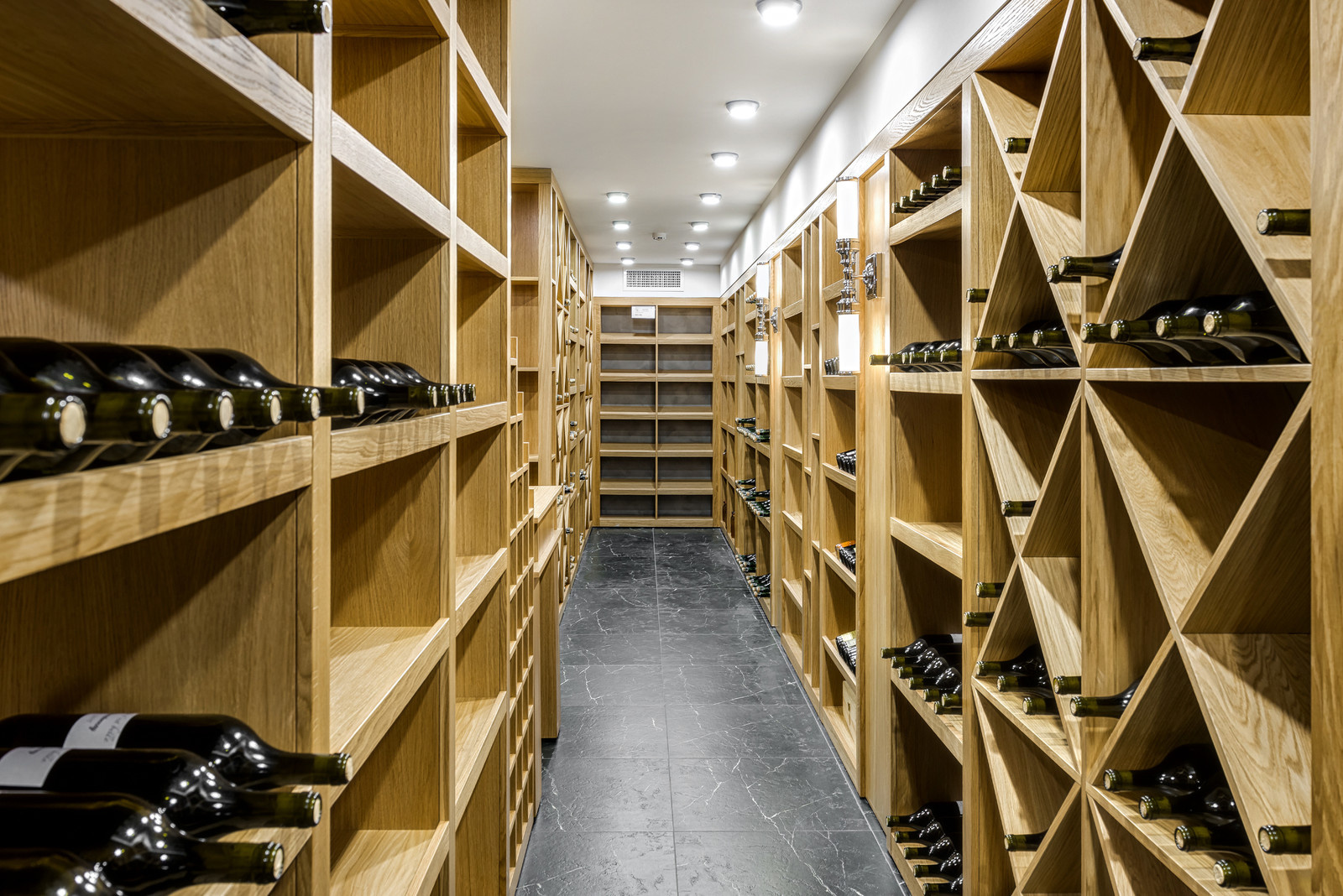 Винный погреб