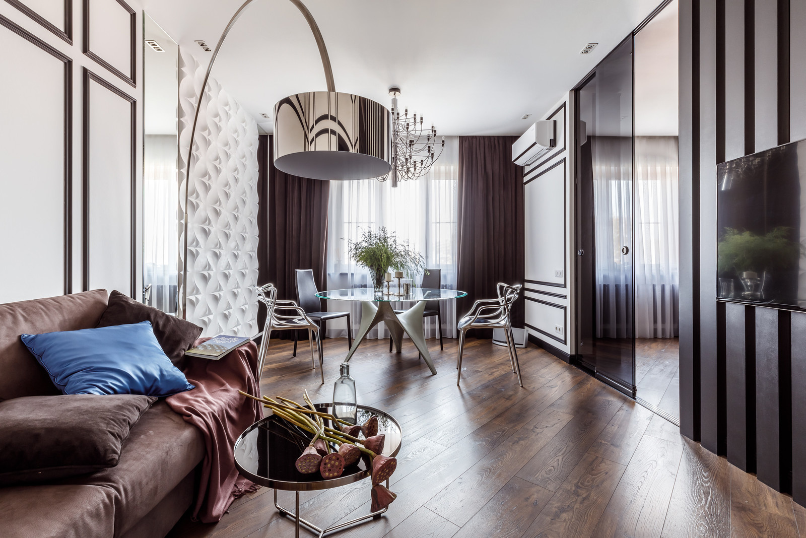 Houzz тур: Квартира в Краснодаре с зелёным коридором и рейками