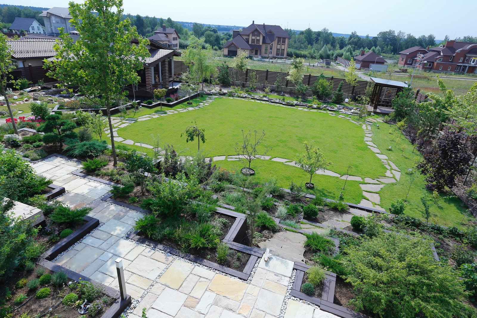 Резиденция в стиле хай-тек