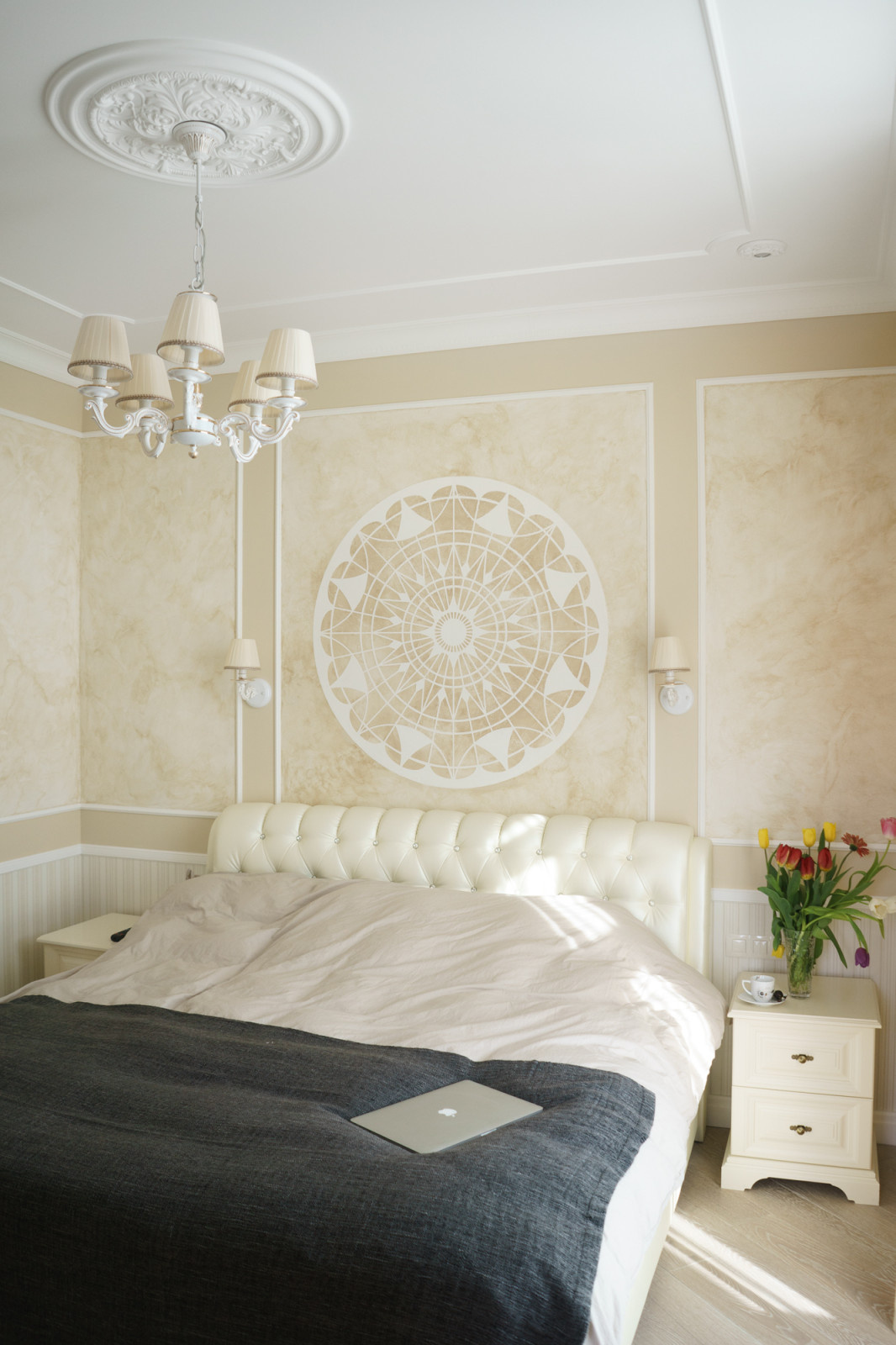 Декоративная штукатурка в классическом интерьере