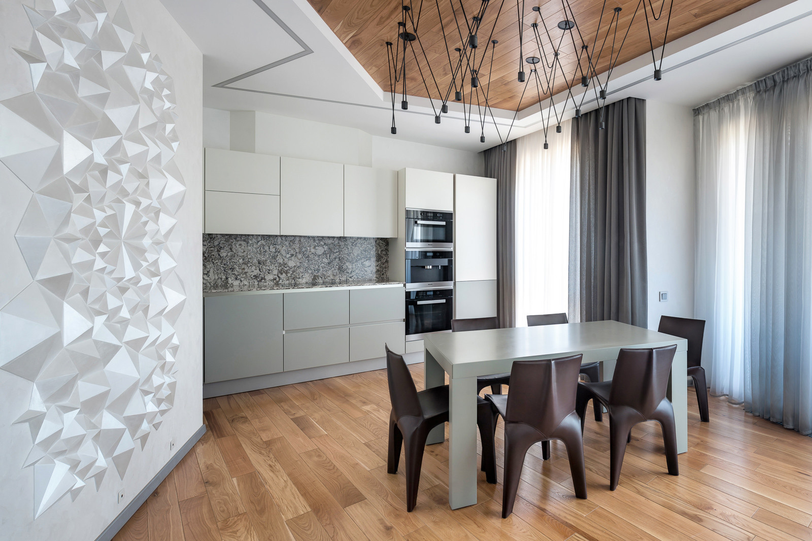 Трехкомнатная квартира в Сочи