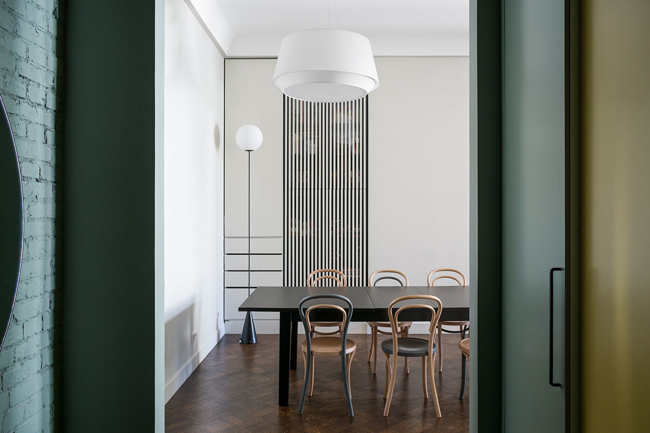 Houzz тур: Квартира на Сретенке с баром и вековым паркетом