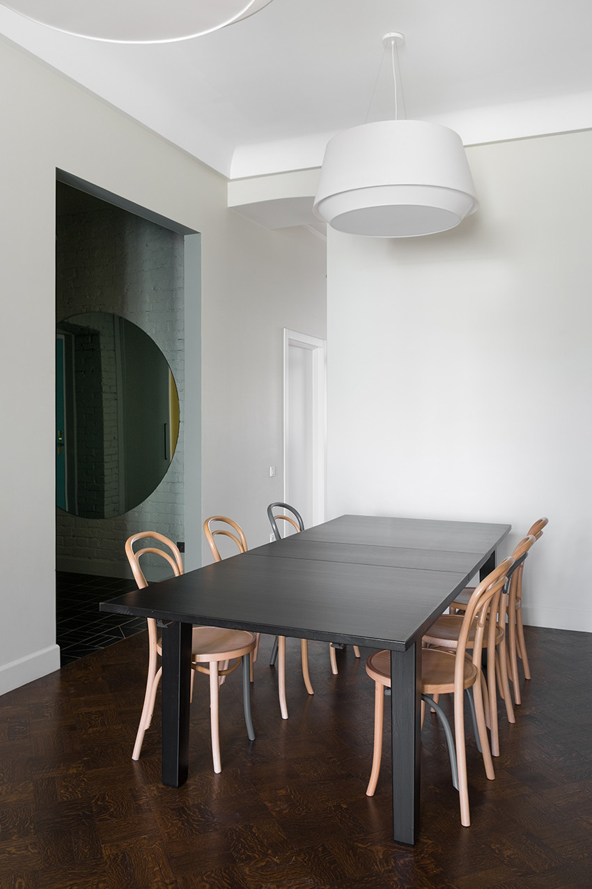 Houzz тур: Квартира на Сретенке с баром и вековым паркетом