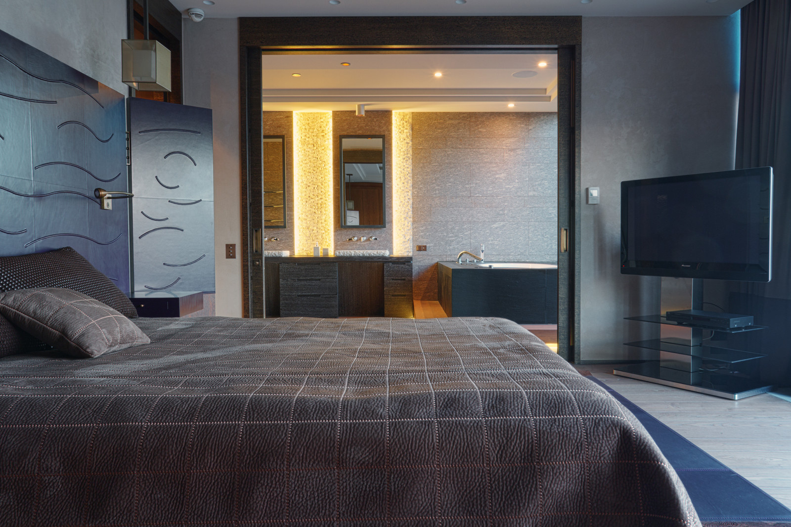 Квартира в Москве, 200 метров