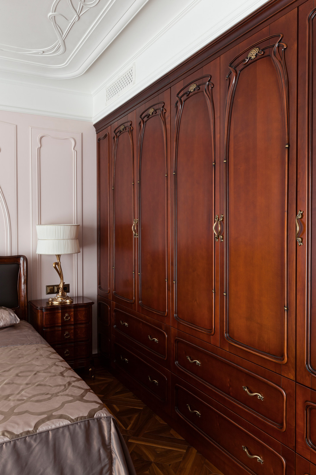 Квартира в зелёном районе Петербурга