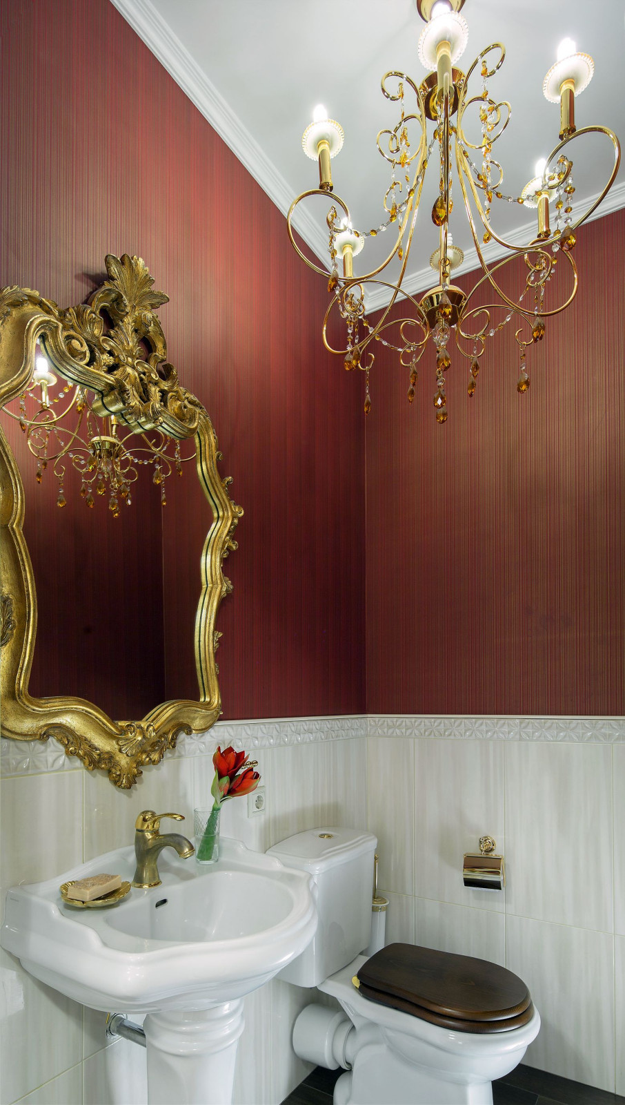 Красивая классическая квартира от Людмилы Пожидаевой
