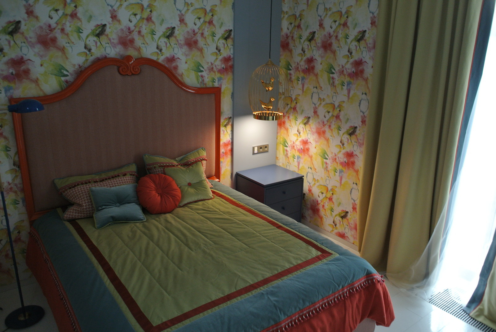 Joyful INTERIOR