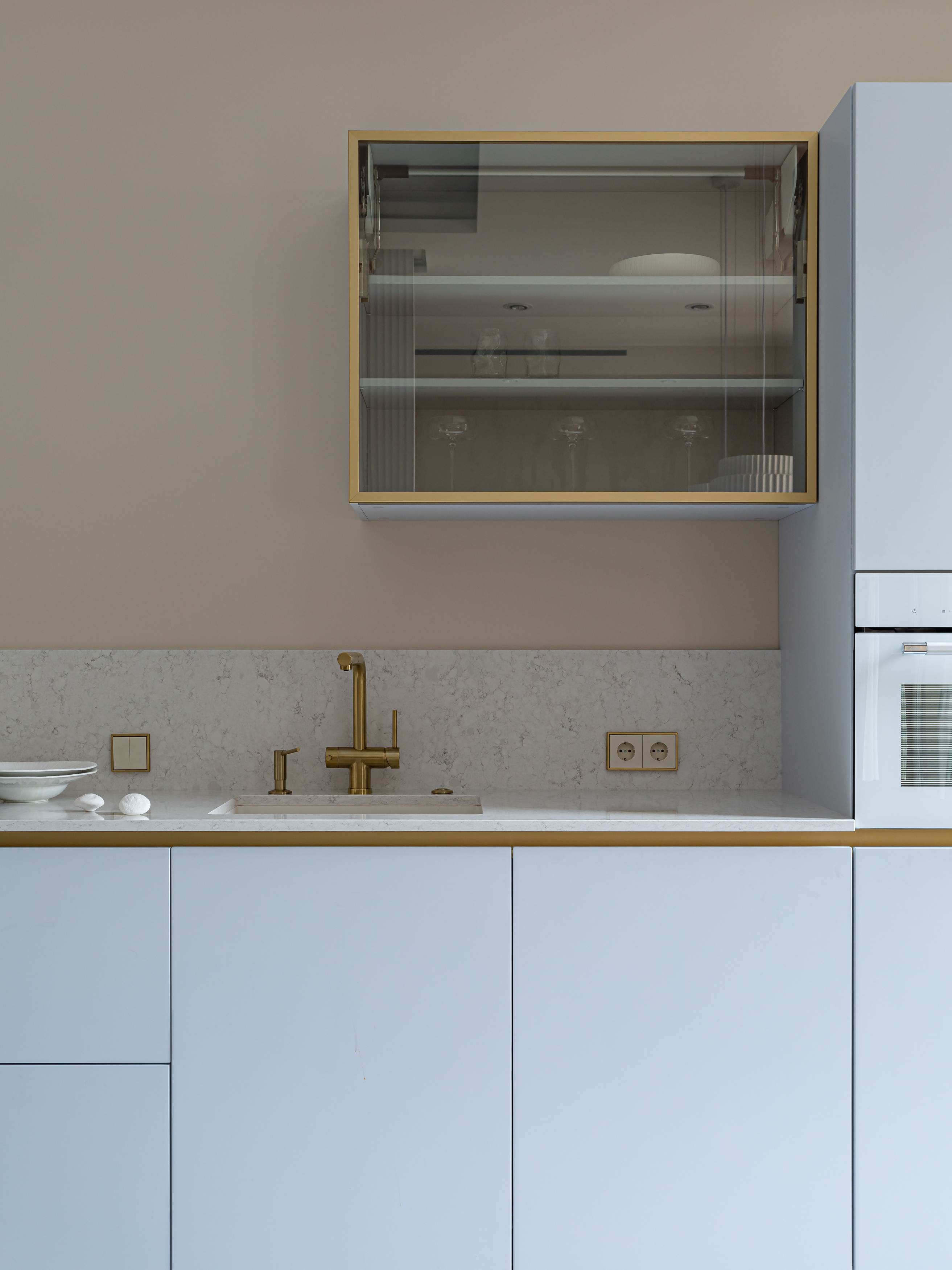 Изготовление комплекта мебели для квартиры