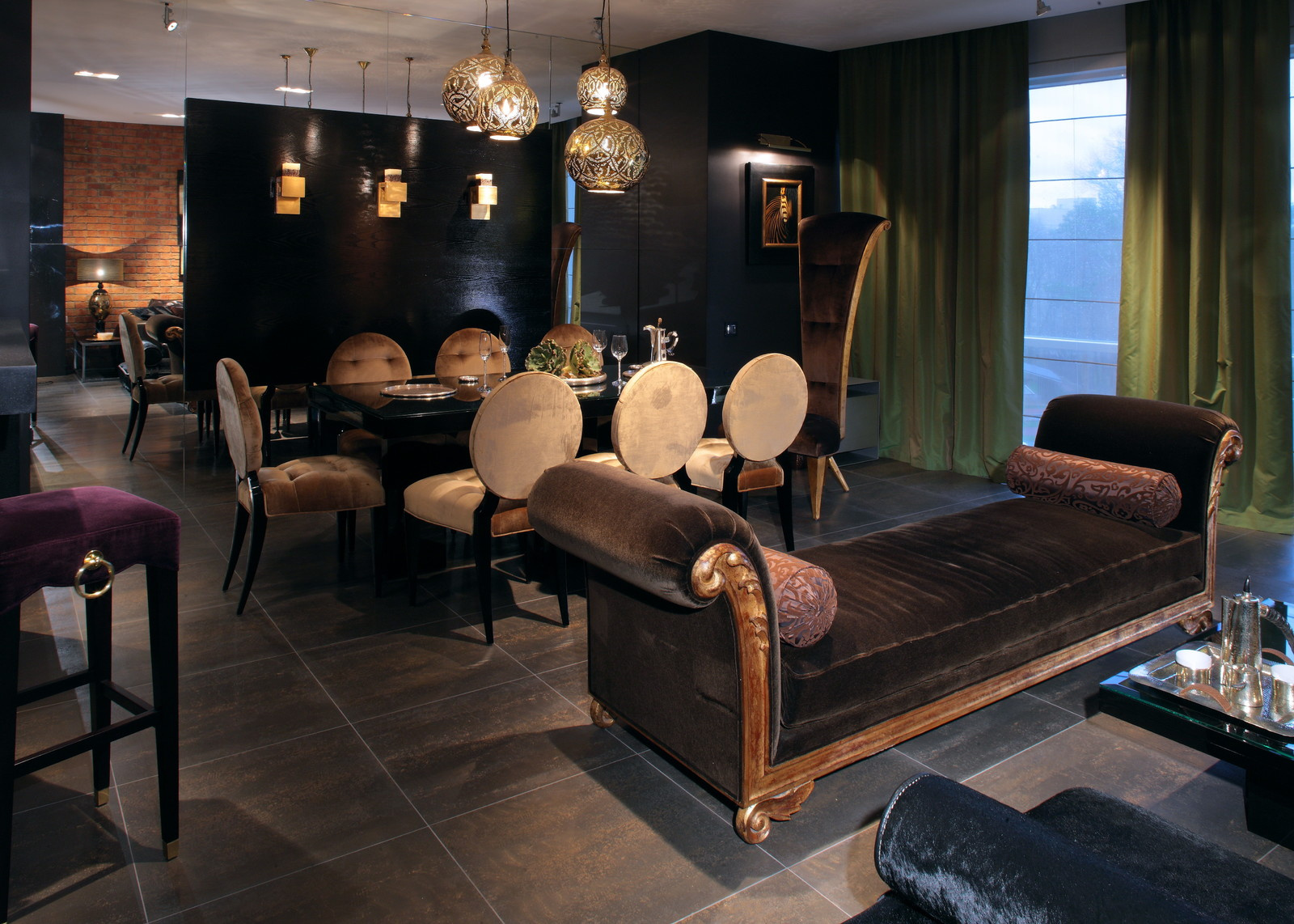 Классика в темных тонах