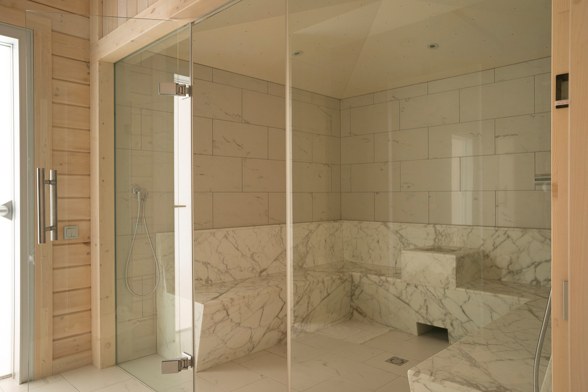 Баня в доме из клееного бруса