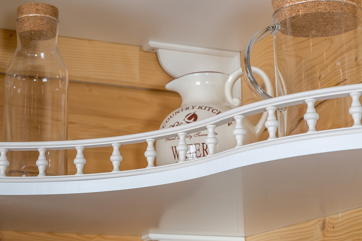 Кухня в современном классическом стиле