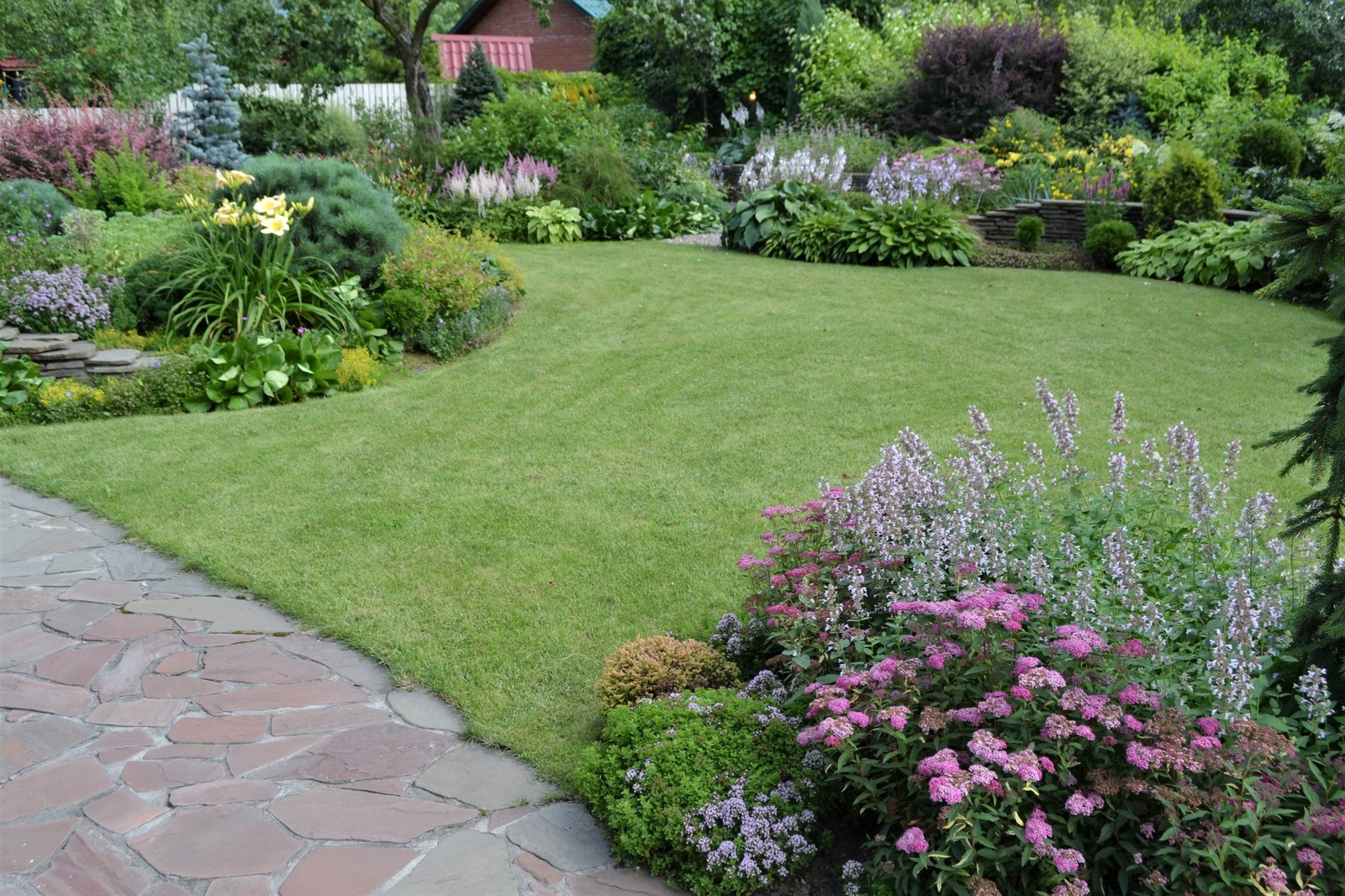 Фоновое изображение профиля "Цветущая Планета"