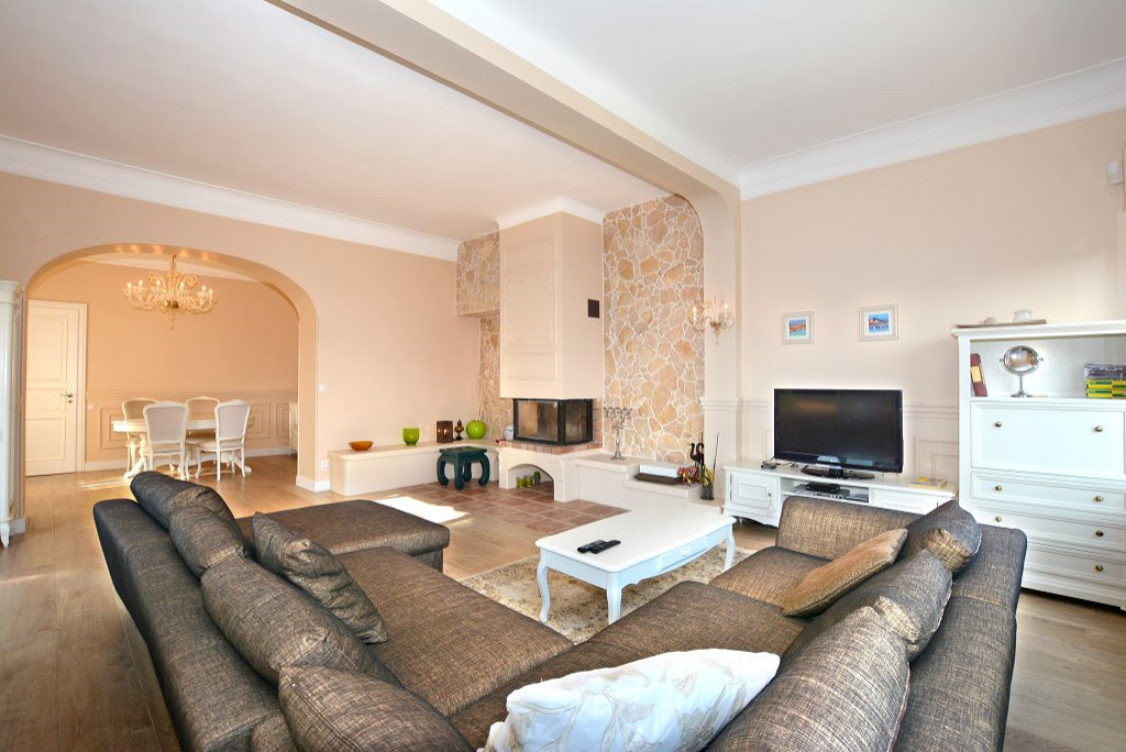 Вилла на южном побережье Франции