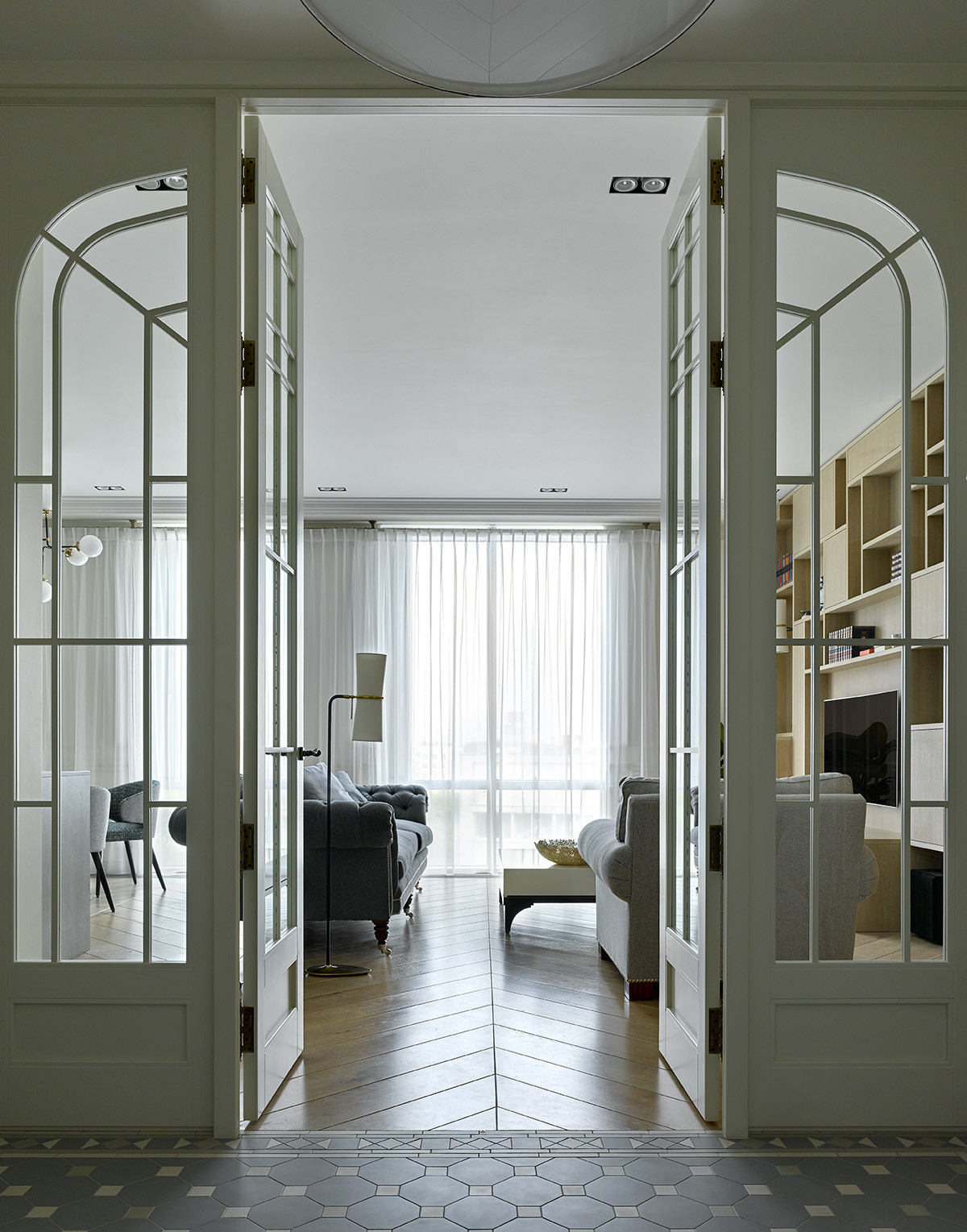 Дом на Мосфильмовской