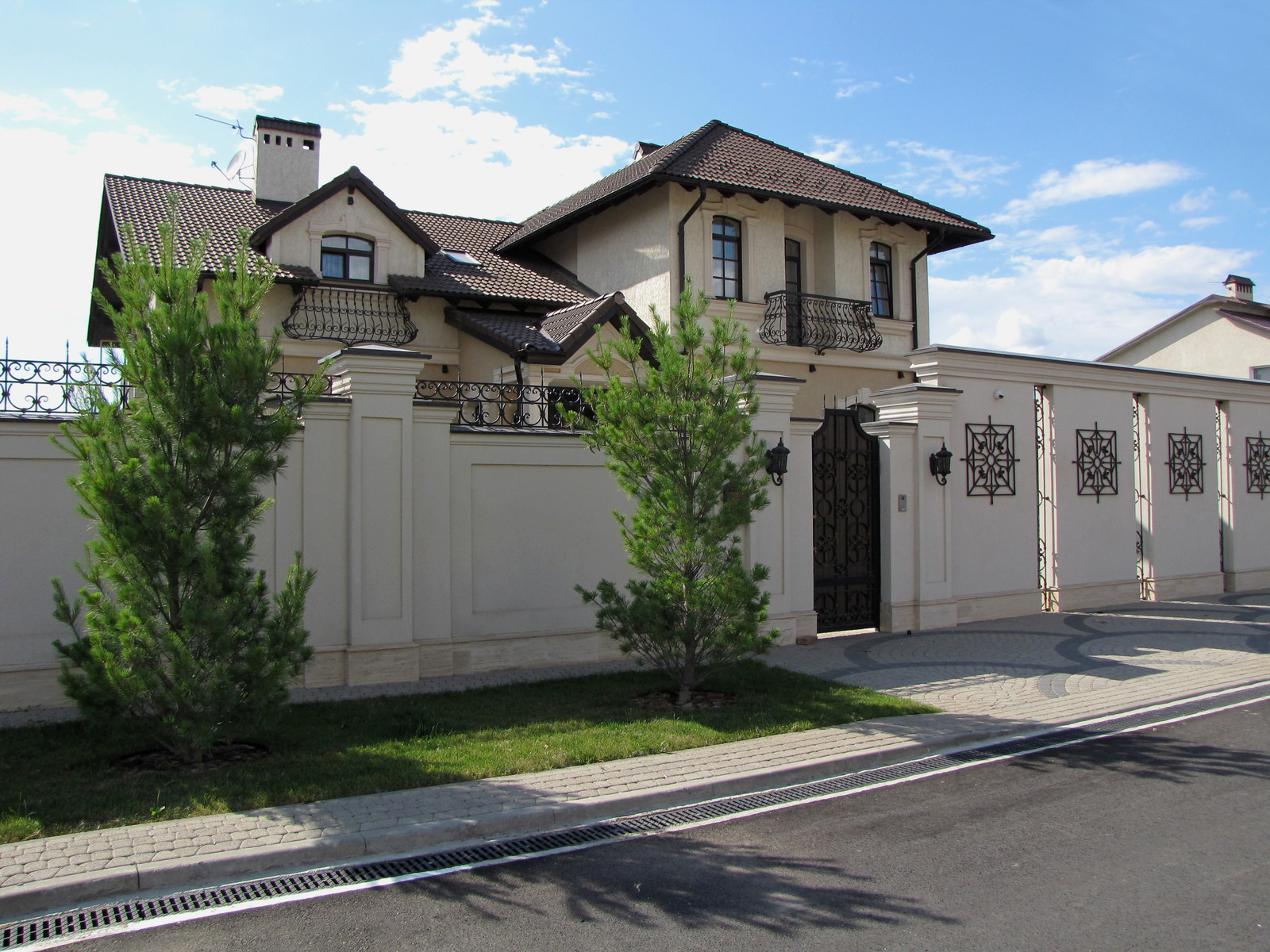 Экстерьер дома. Фасад, архитектура