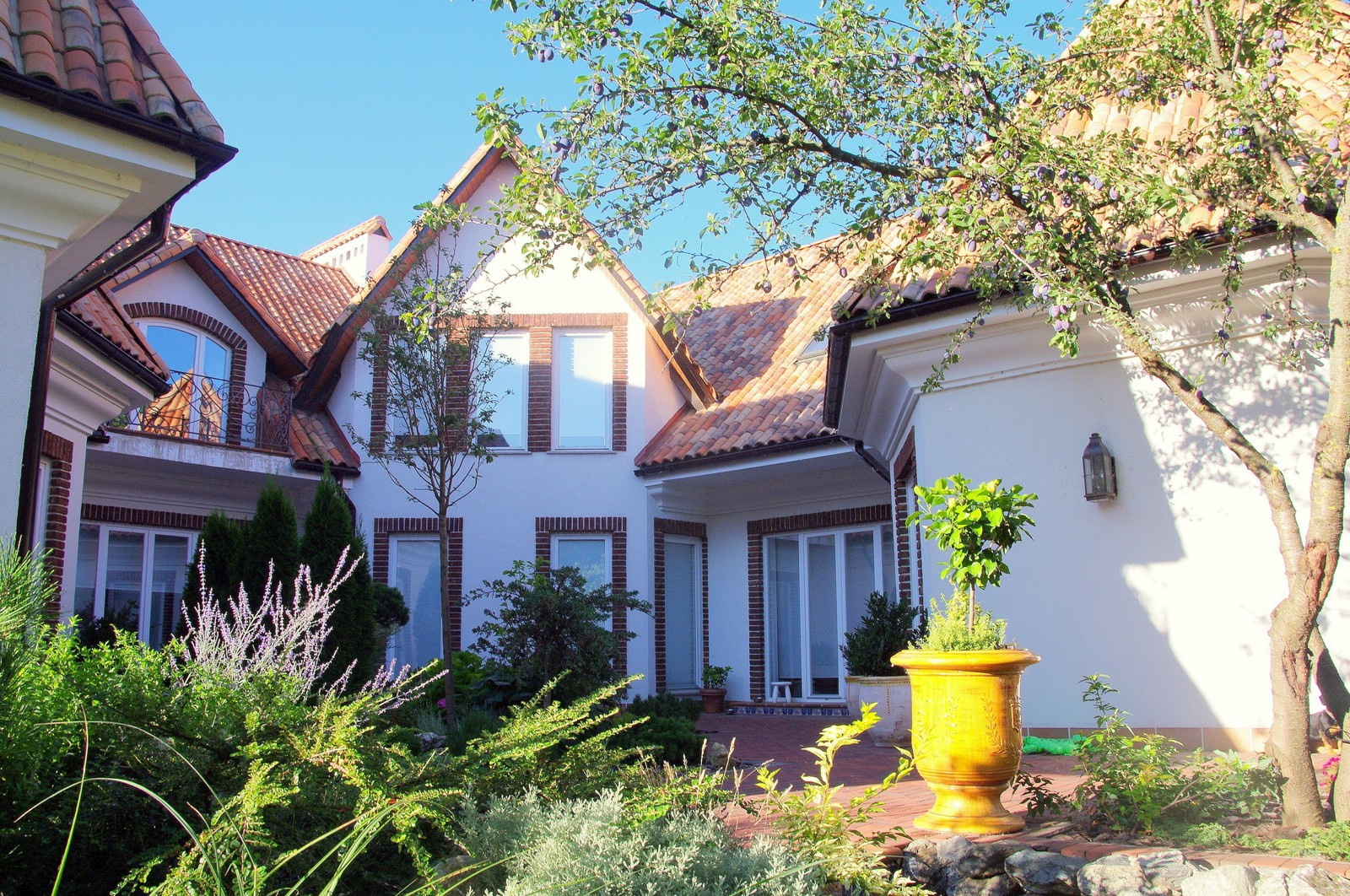 Частный дом на берегу р.Кубань