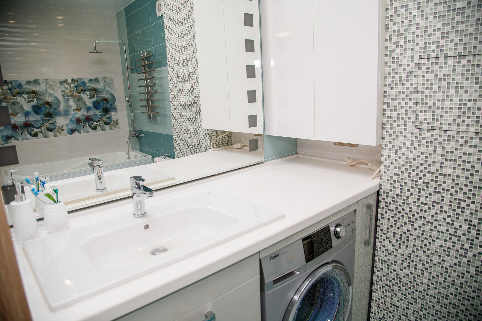 Komandor, ул. Соборная д.3