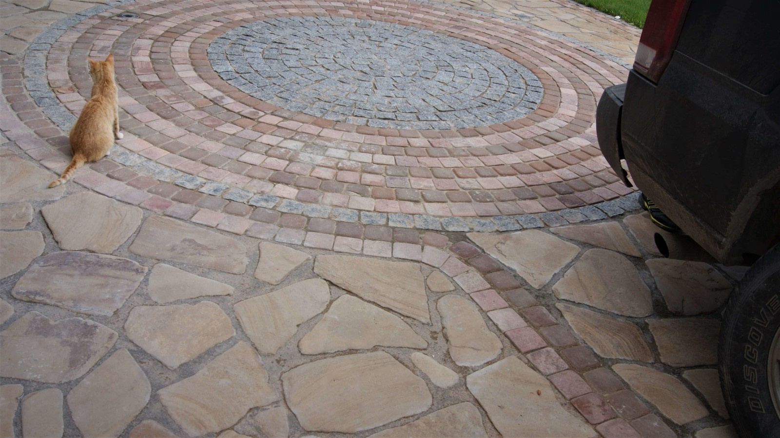 ИЗ ВАРЯГ В ГРЕКИ