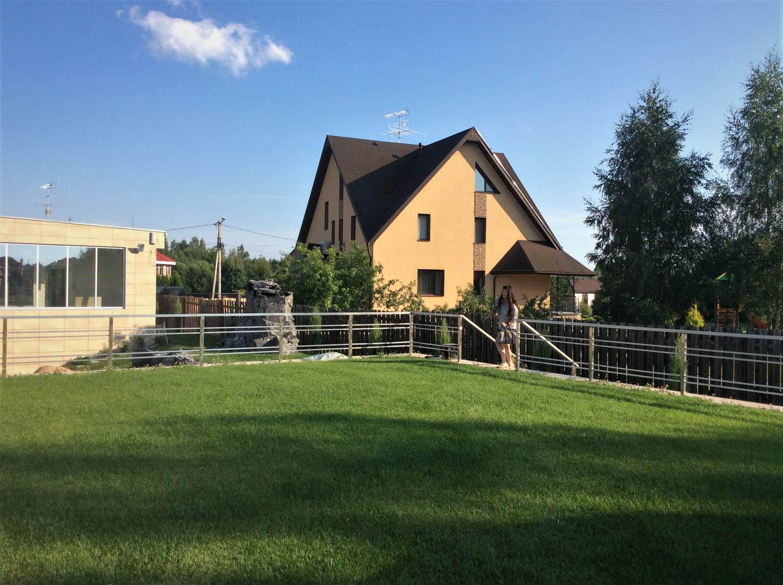 HI-TECH на обломках мегалитового комплекса