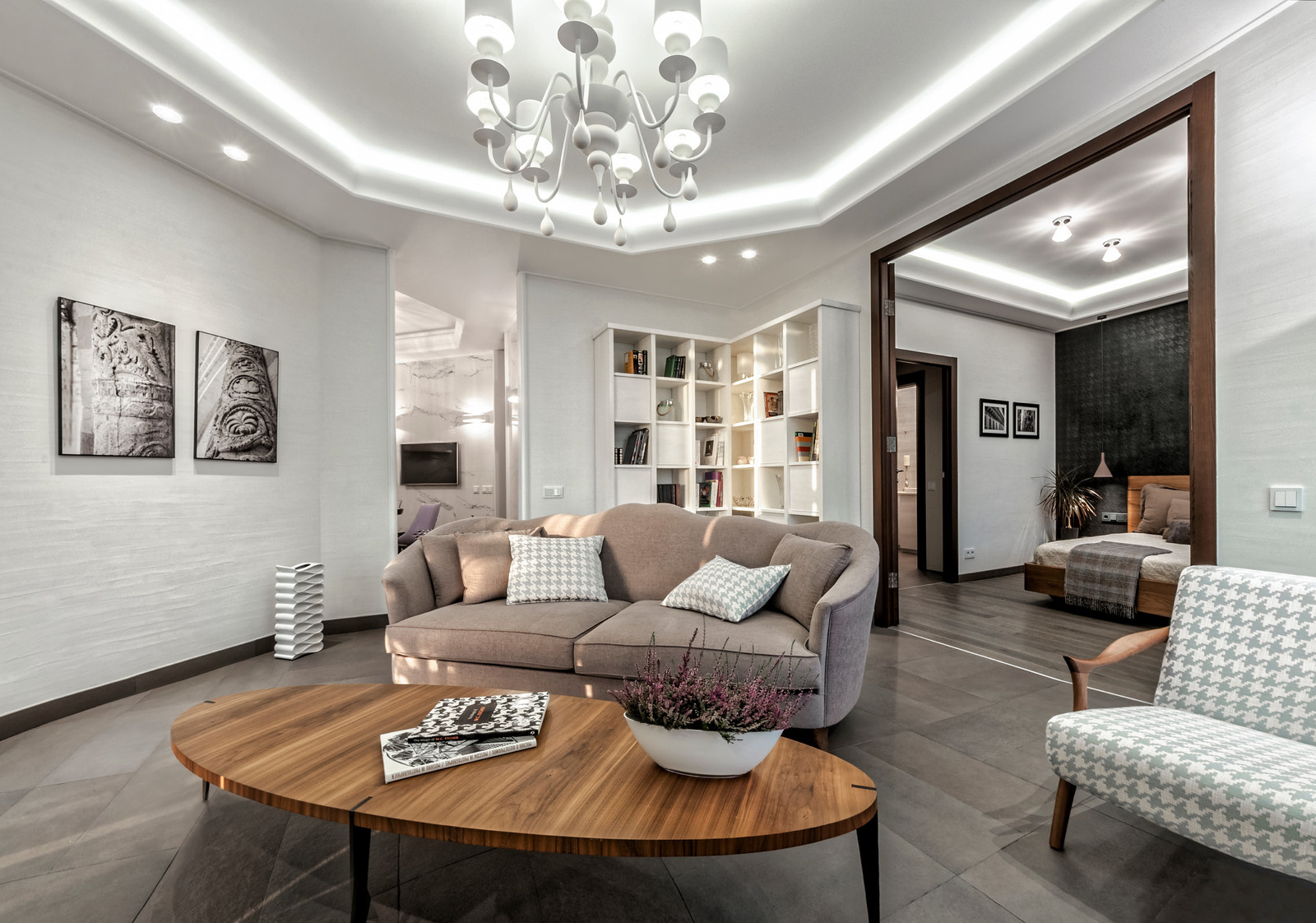 Jacqueline - нашествие гусиных лапок