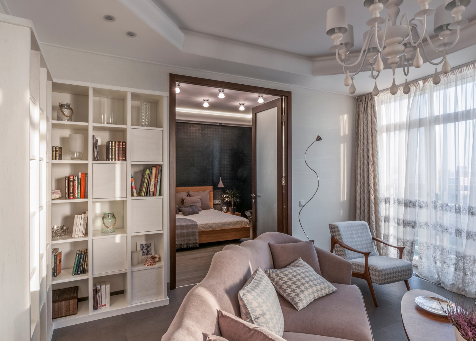 Jacqueline - нашествие гусиных лапок