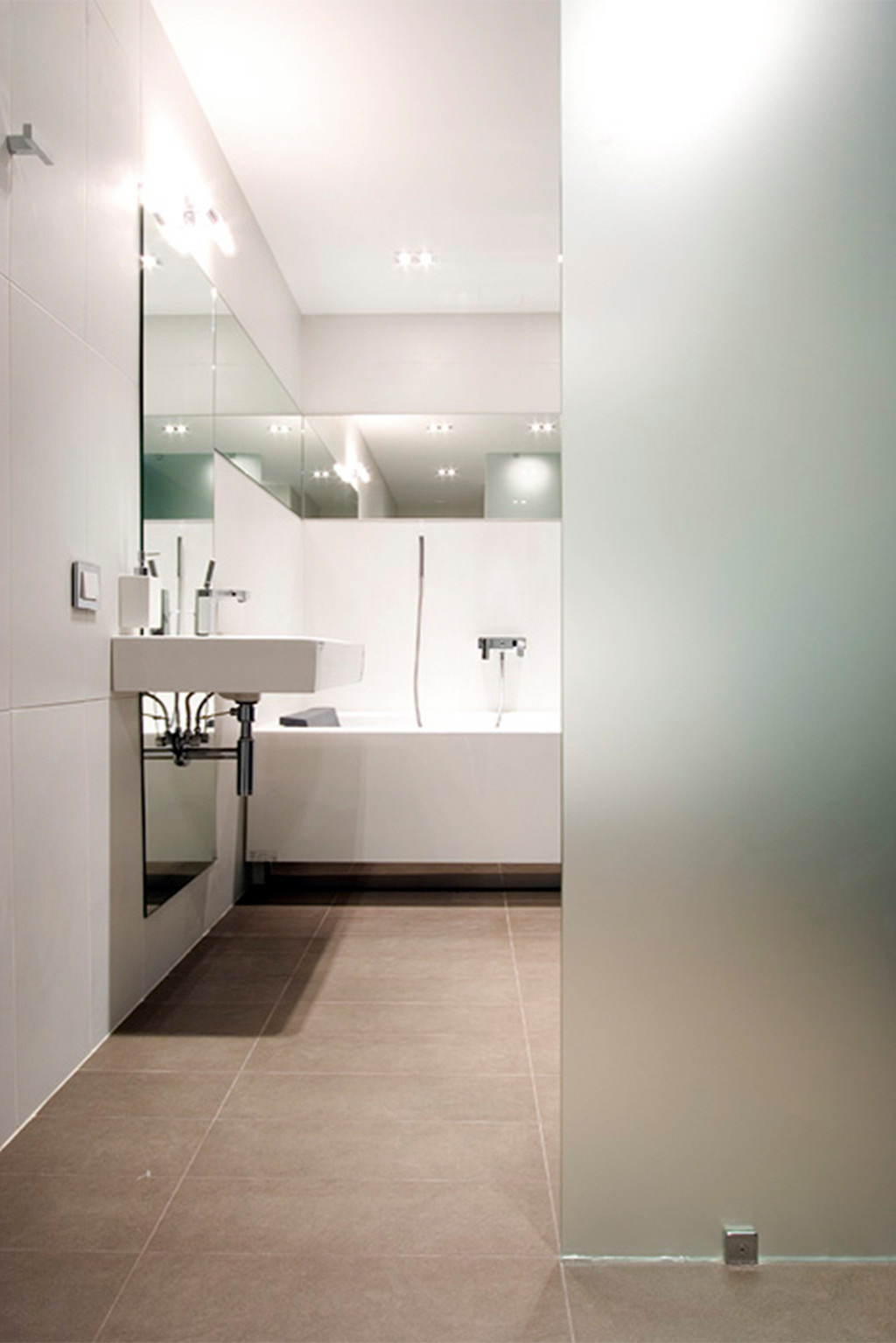 квартира ЖК "Воробьевы Горы", 107м2