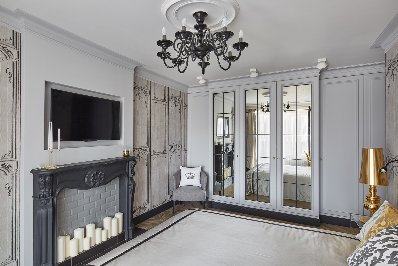 Ироничный Версаль