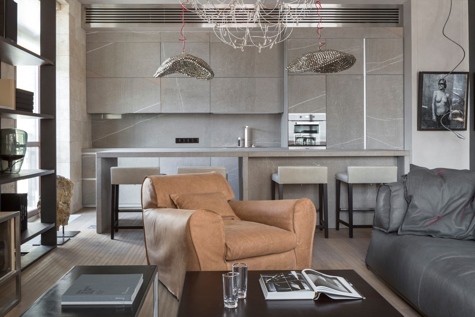 ЖК ЧЕТЫРЕ СОЛНЦА 140 м2