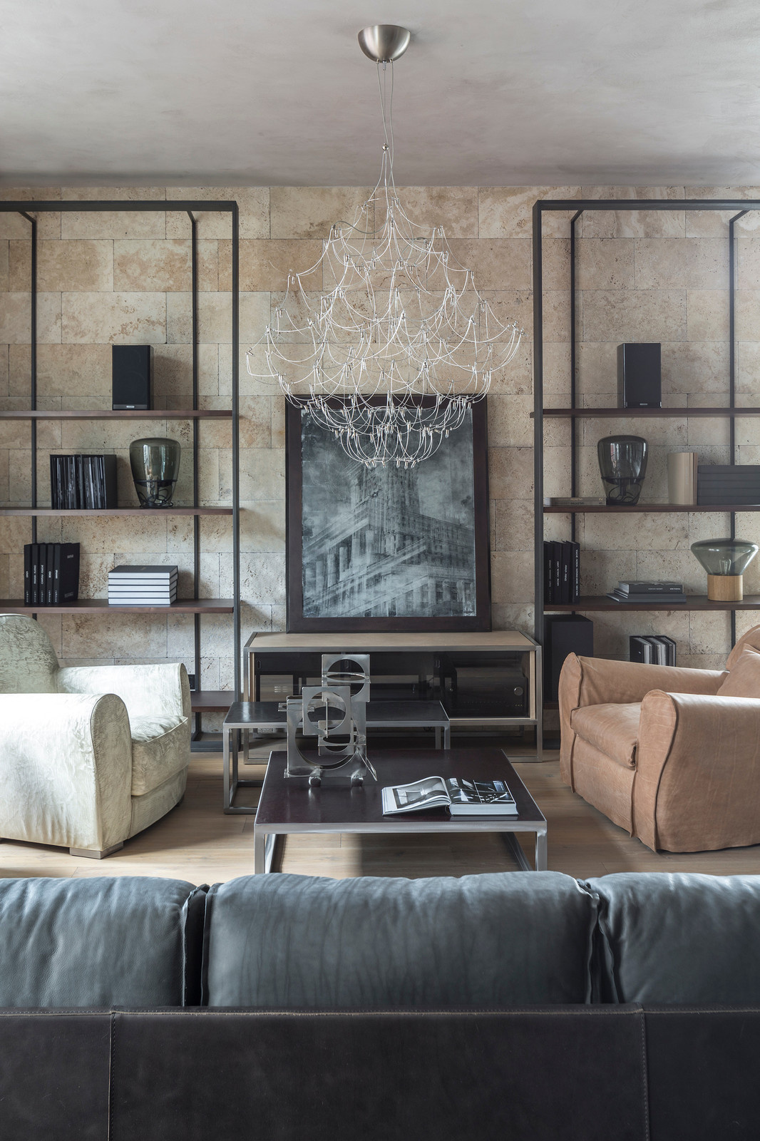 ЖК ЧЕТЫРЕ СОЛНЦА 140 м2