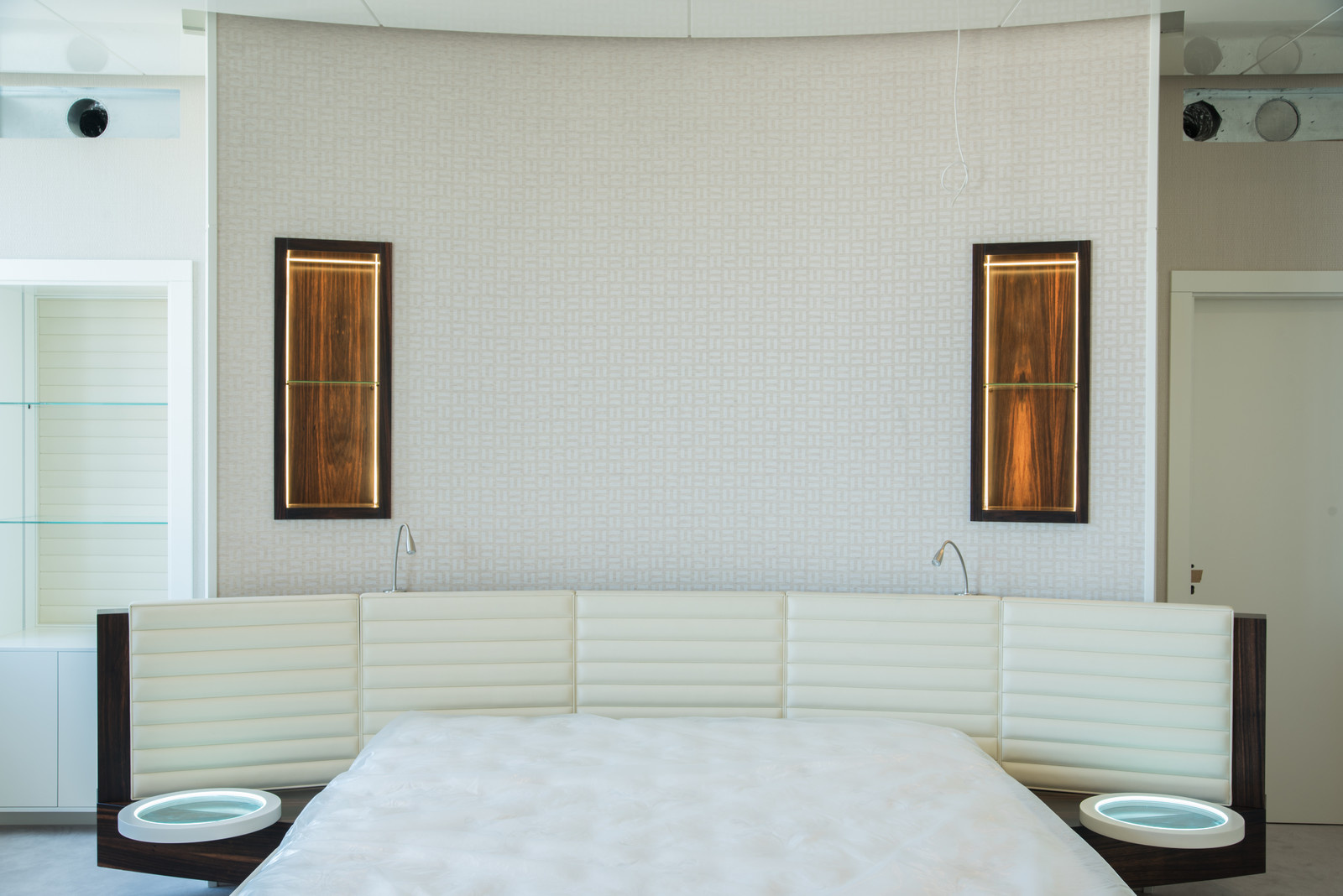 Яхтенный стиль. Элитная мебель