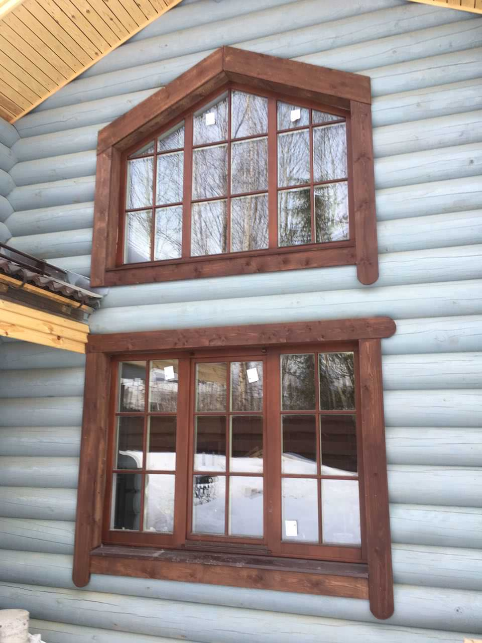 Сруб в пригороде Санкт- Петербурга