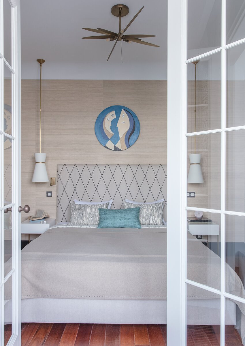 Квартира в Москве , на Французкий манер