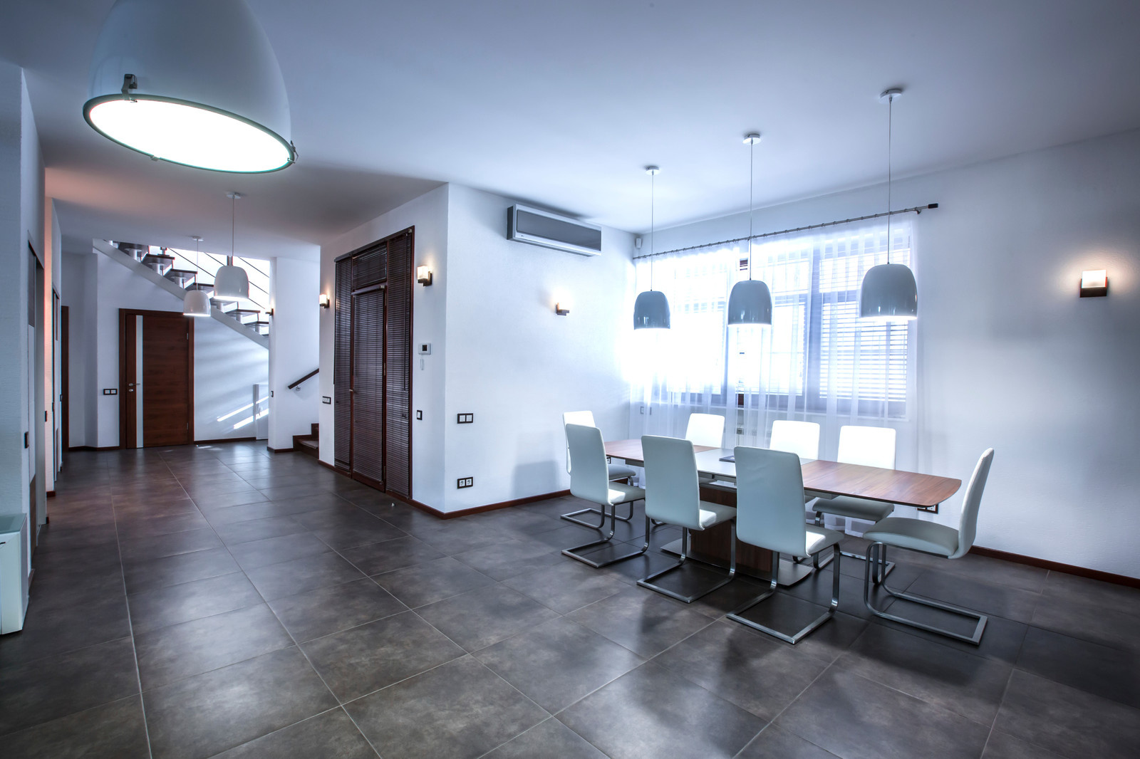 Коттедж со вторым светом