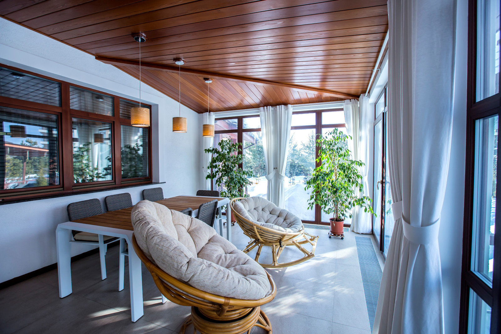 Коттедж со вторым светом