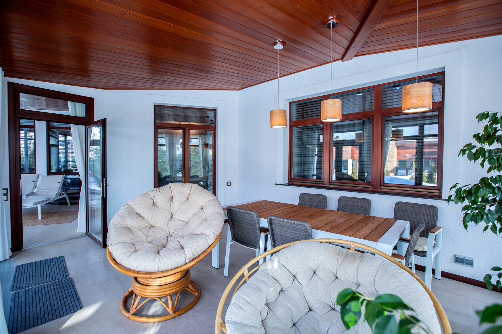 Коттедж со вторым светом