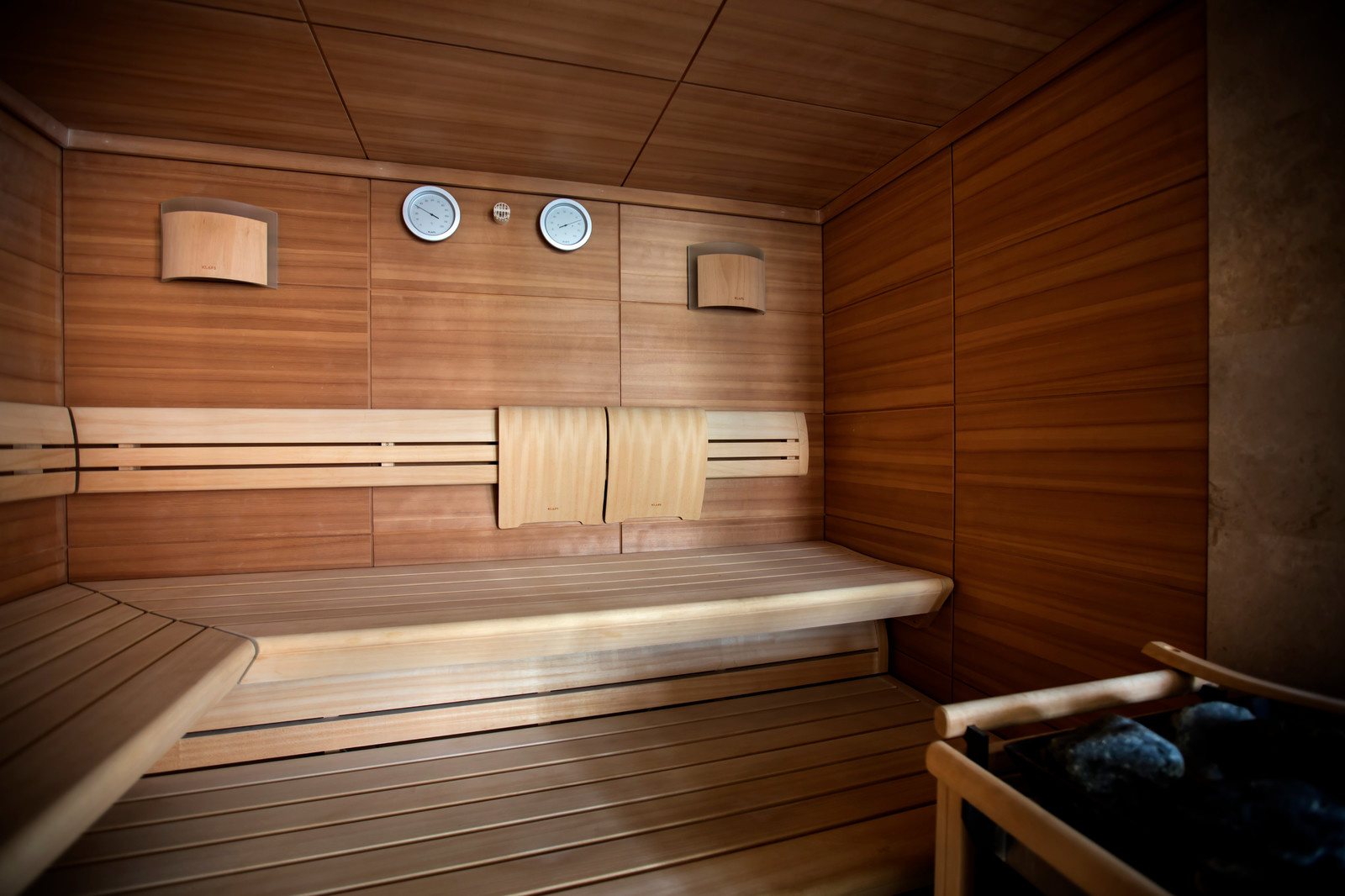 Коттедж со вторым светом