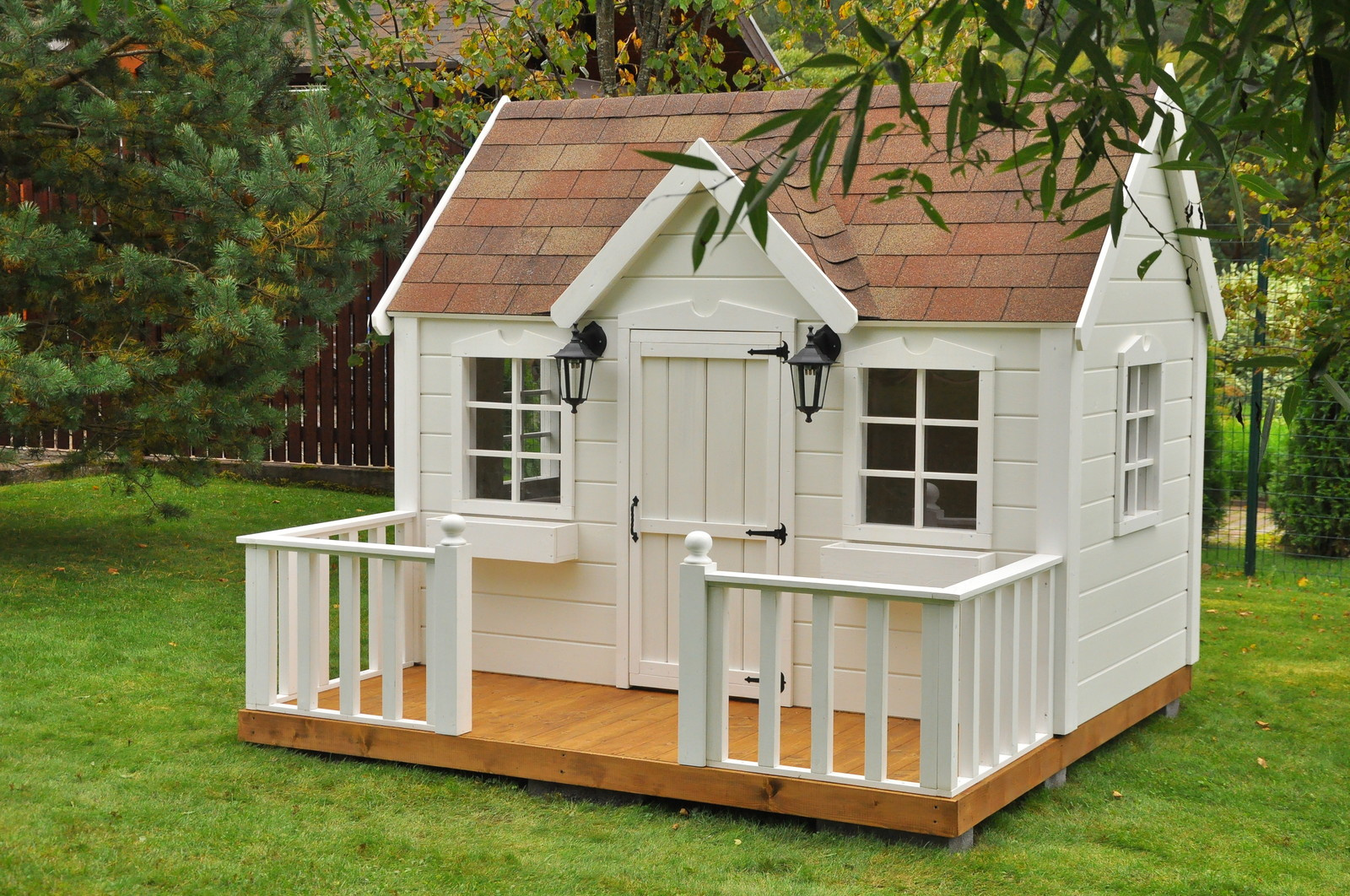 Детский домик из дерева - Вилладж