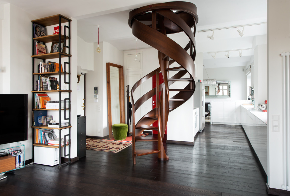 КРЕМЛЕВСКИЕ ЗВЕЗДЫ