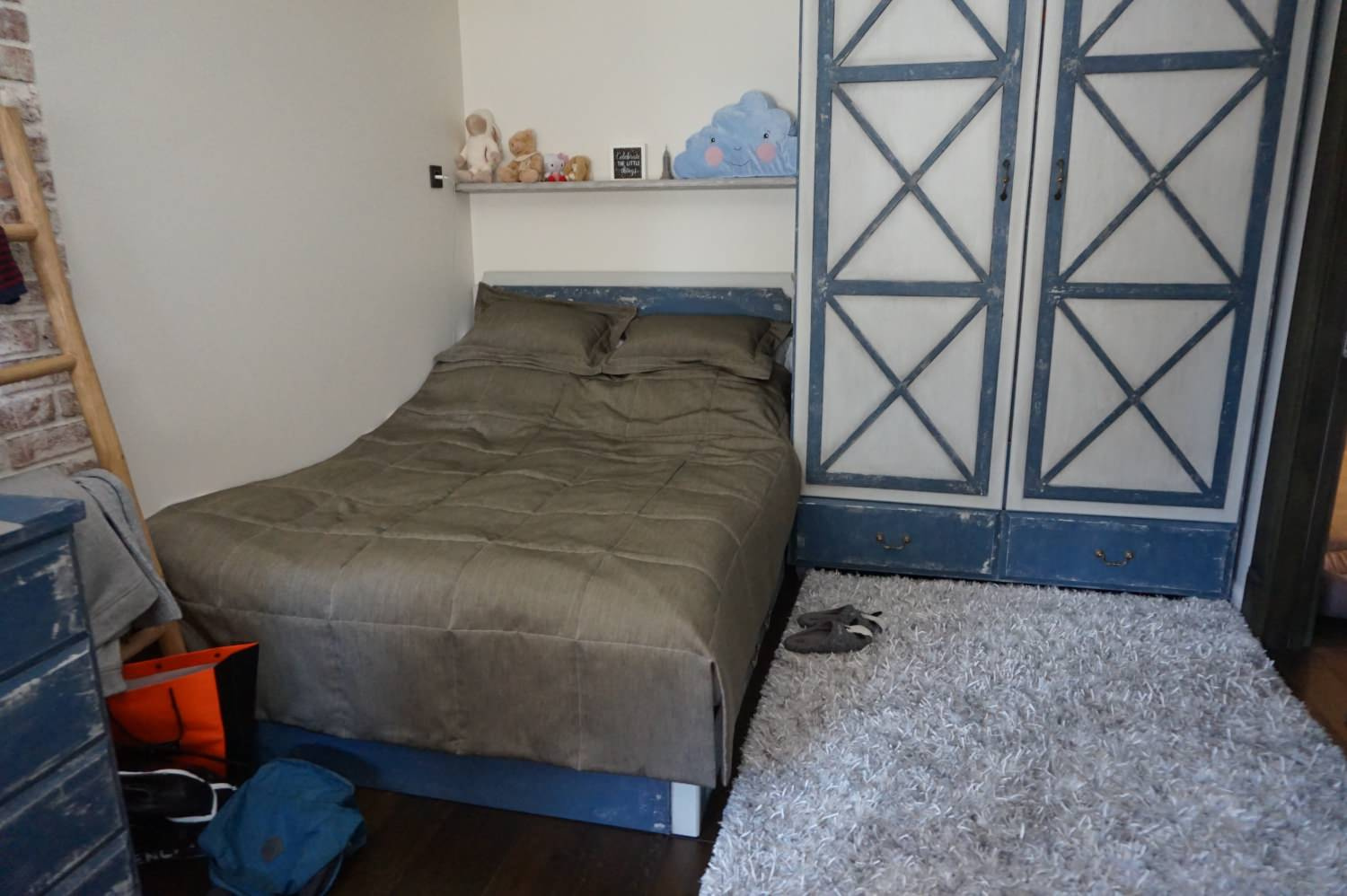 Комната девушки.