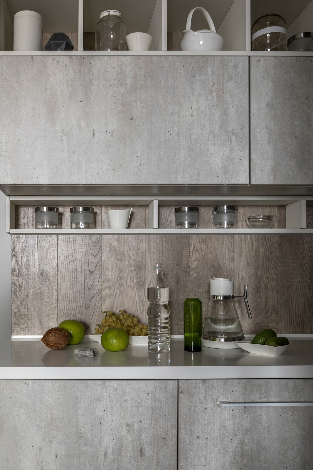 Монохромная квартира для предпринимателя