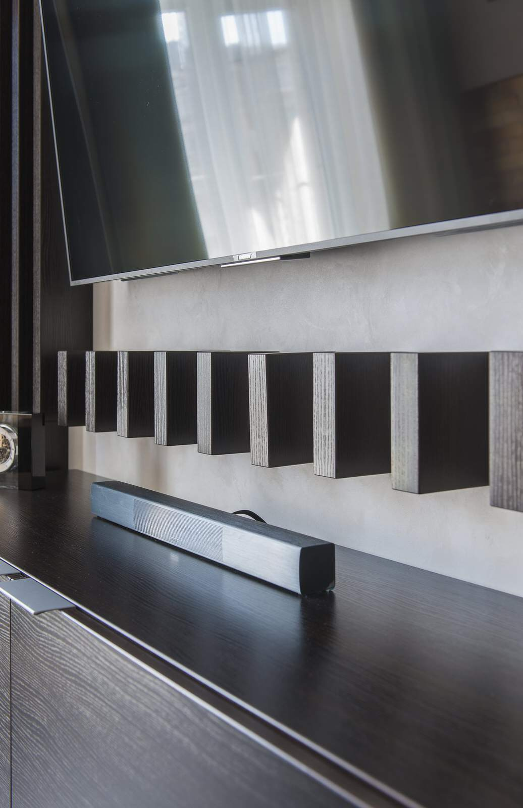 Частная квартира для него