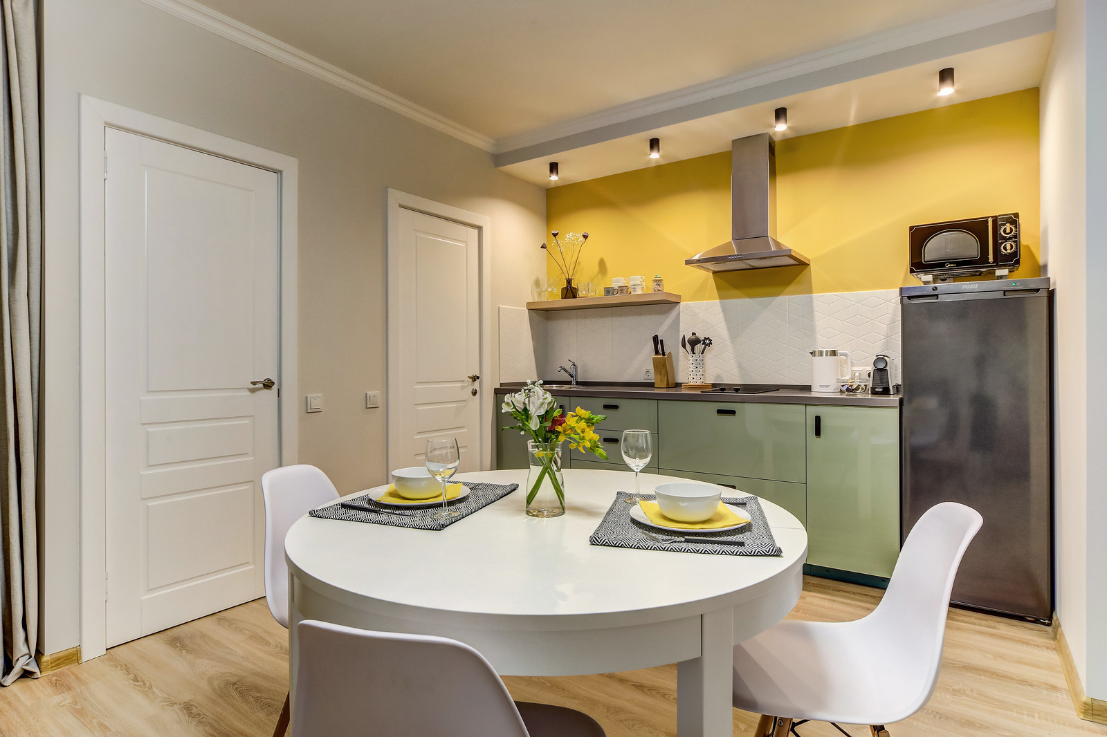 Квартира-студия 35 м2 для гостей Петербурга