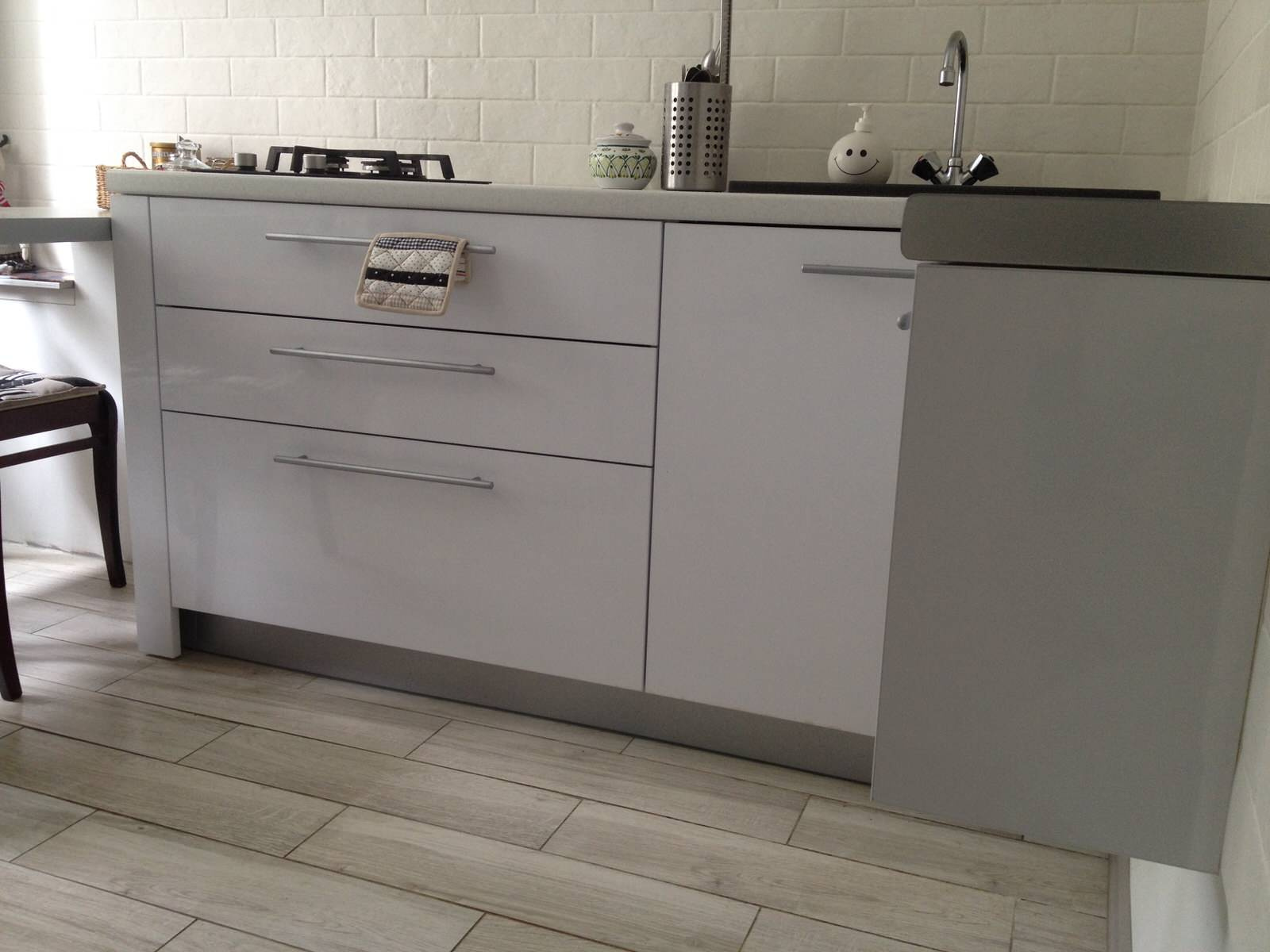 Вариант дизайна маленькой кухни