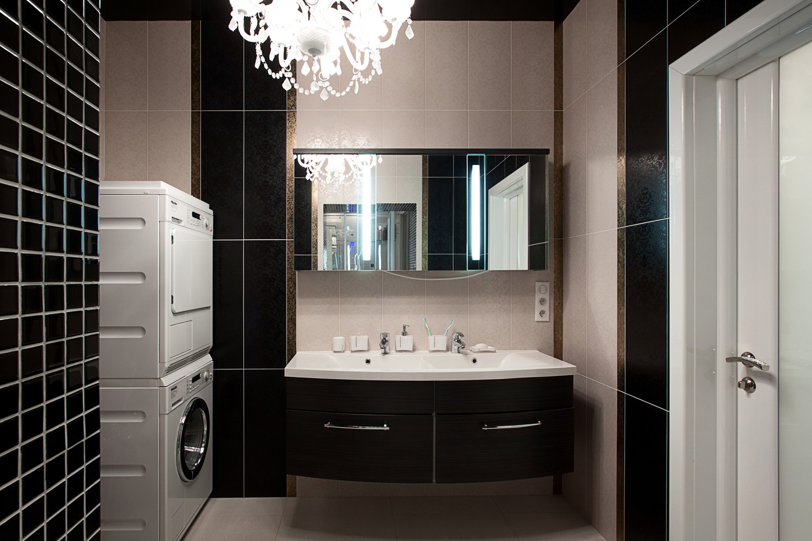 Квартира на ул.Кирова Черно-белое