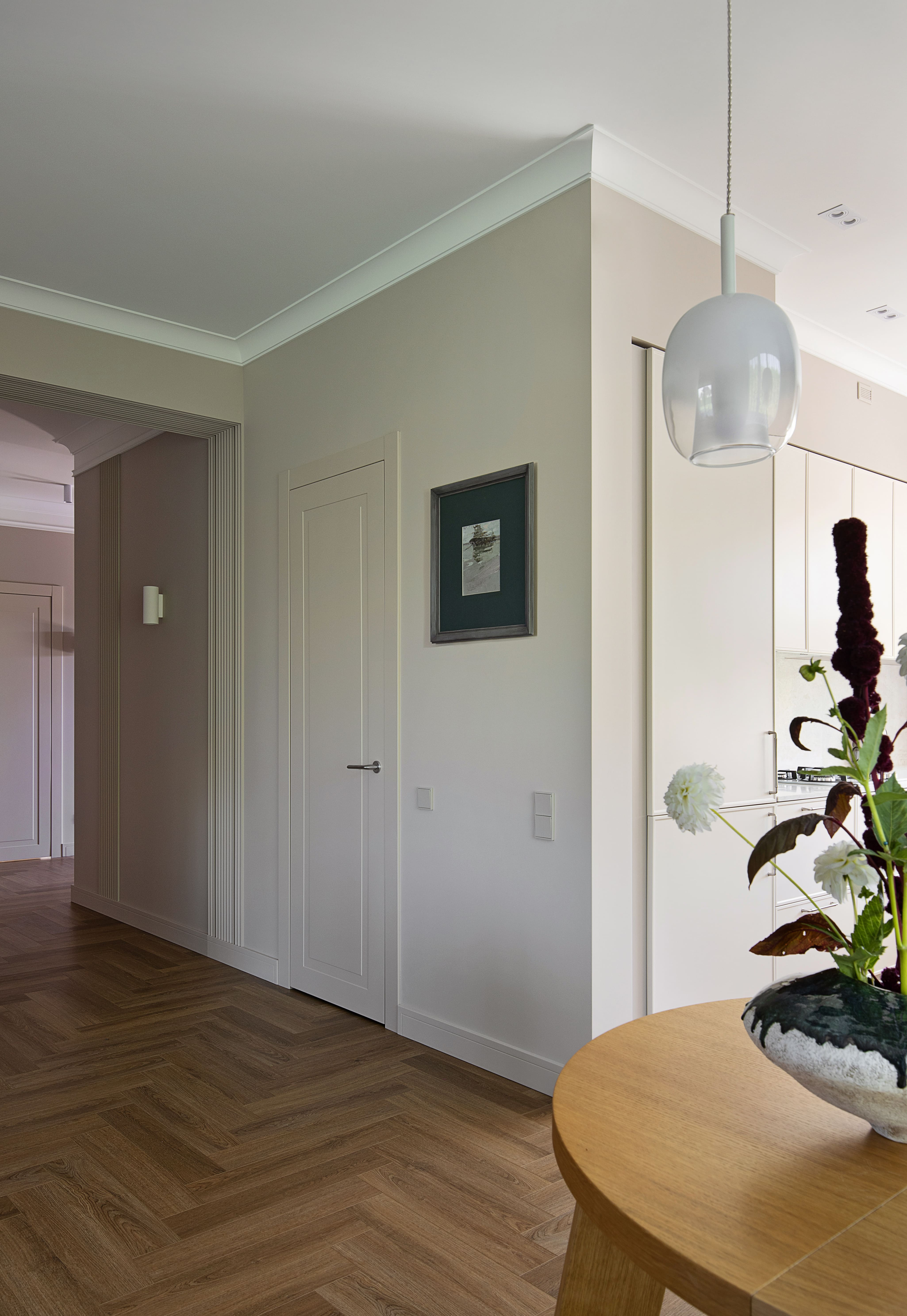 Реализация дома в пригороде (кухня-гостиная)