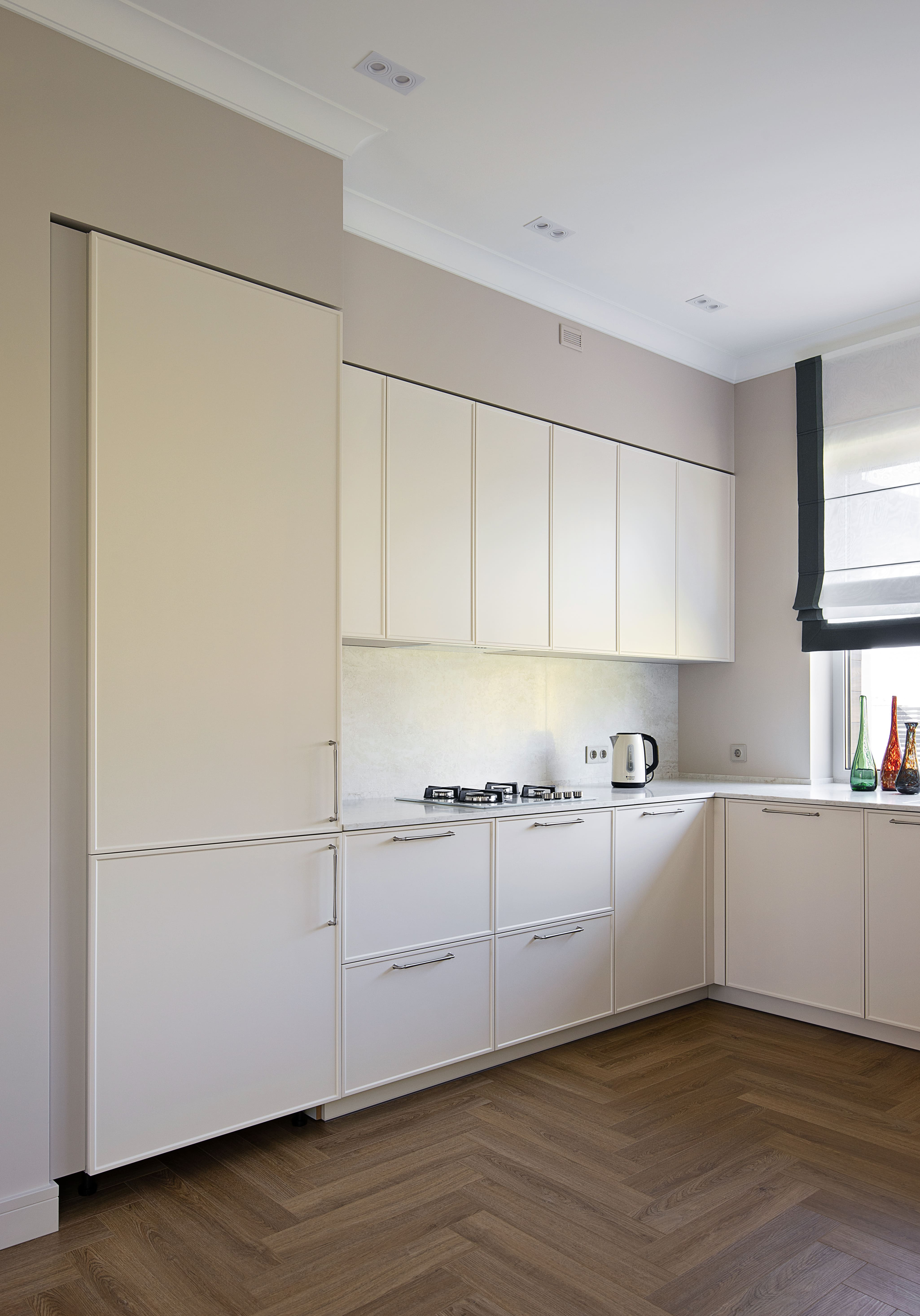 Реализация дома в пригороде (кухня-гостиная)