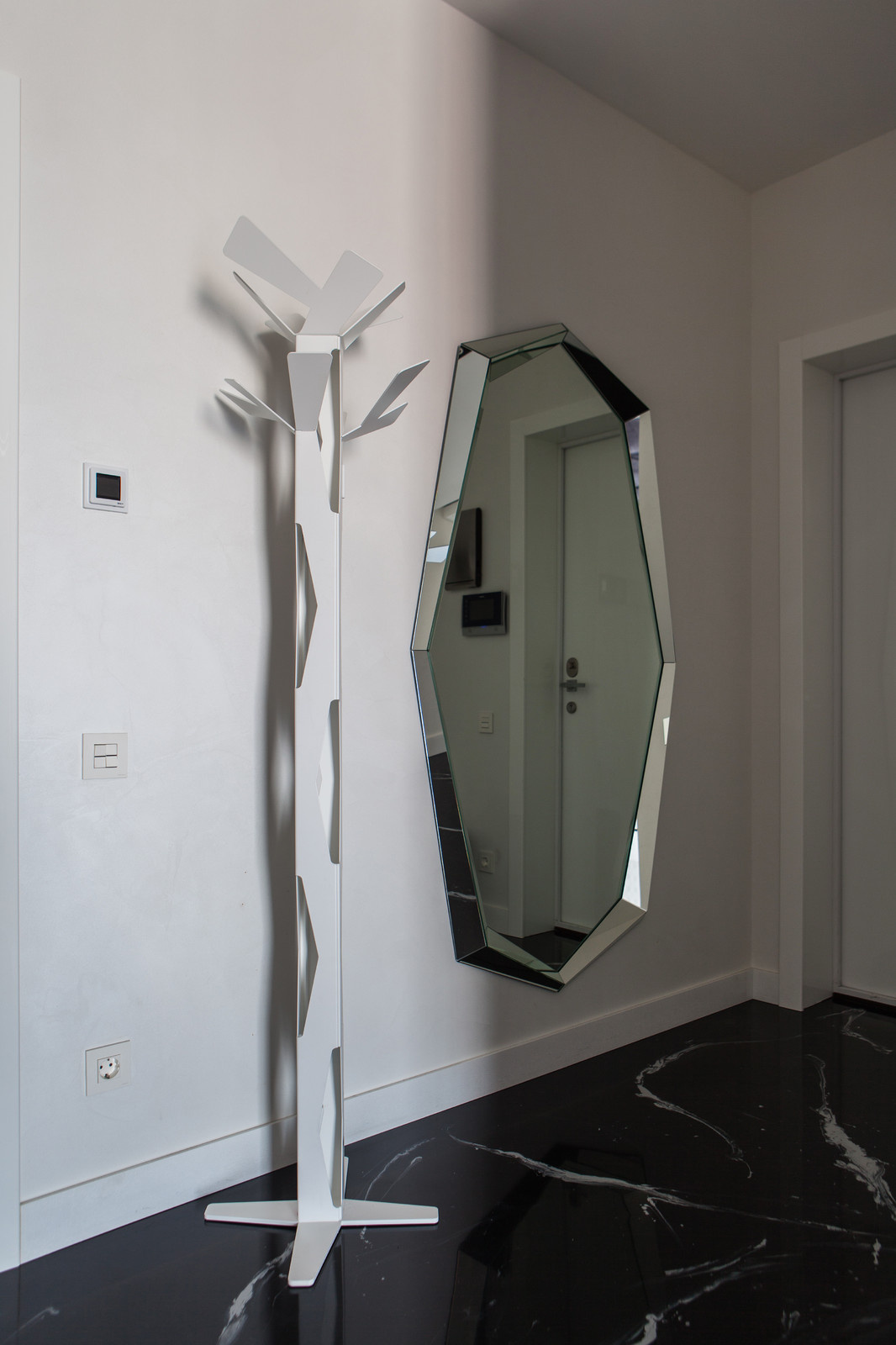 Квартира в стиле минимализм. Съемка для компании Мастер