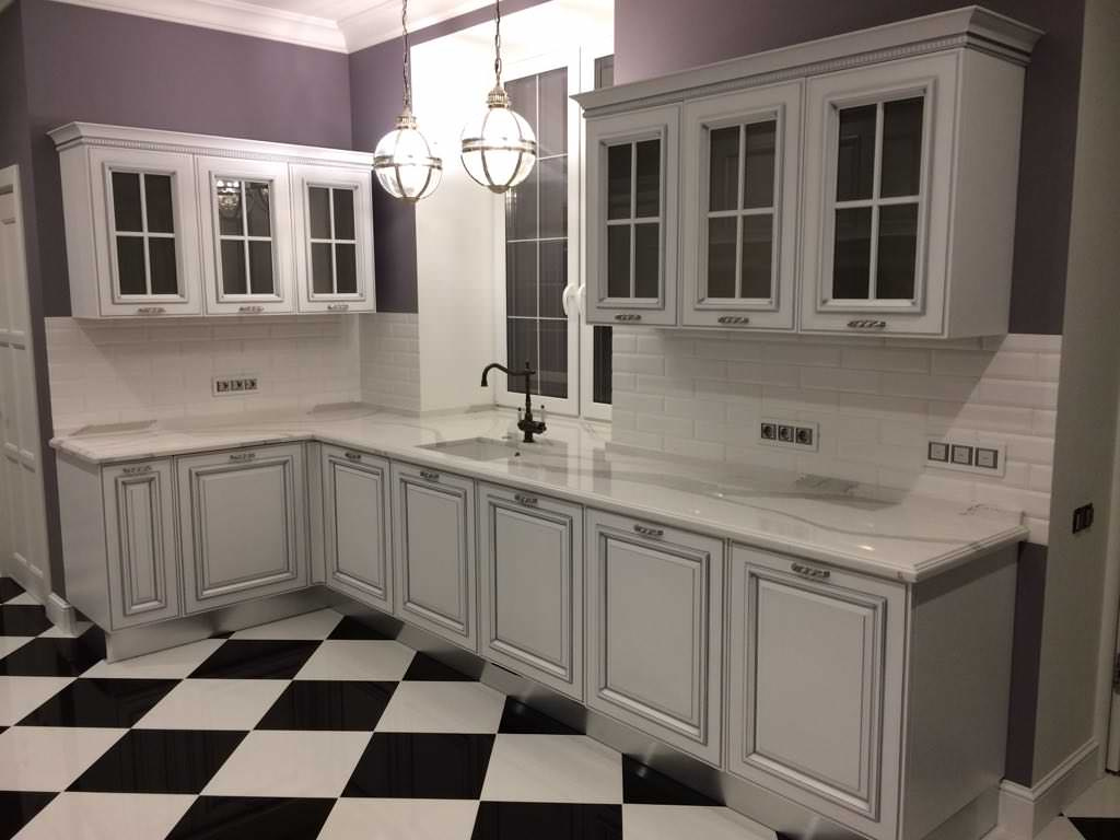 Кварцевая столешница в виде барной стойки