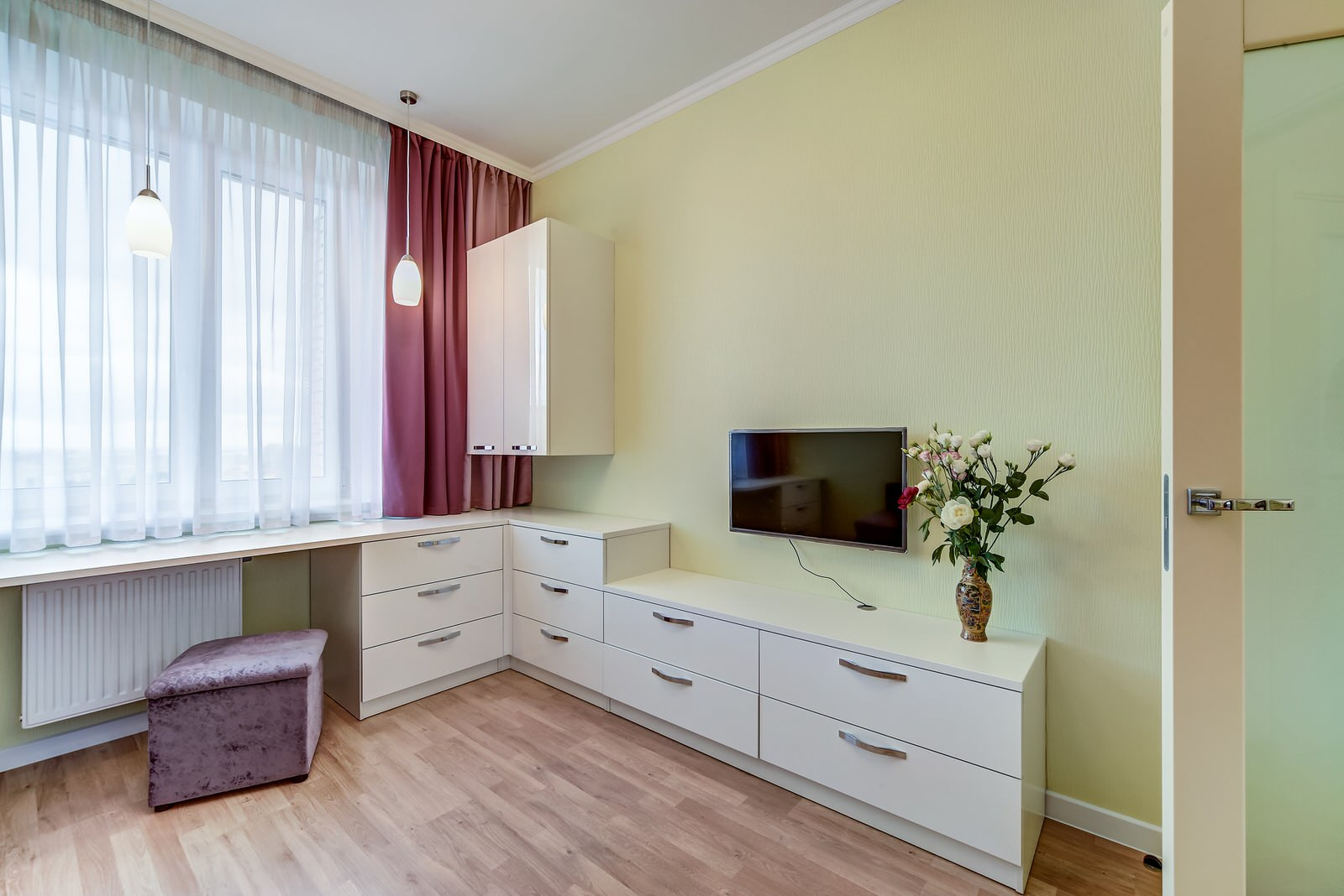 2к квартира, пр. Орджоникидзе, Спб.